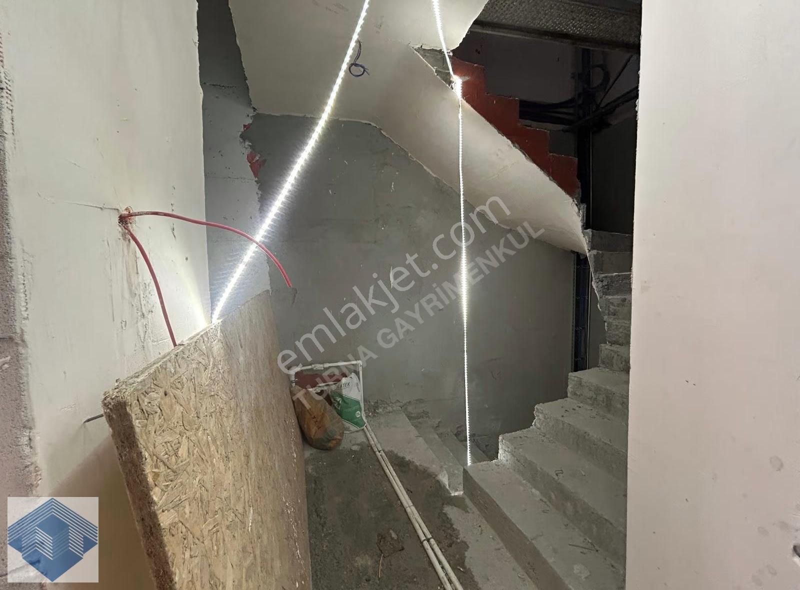 Beşiktaşta Sıfır, Lüks Malzemelerle İnşa Edilmiş Dubleks Daire - Görsel 8