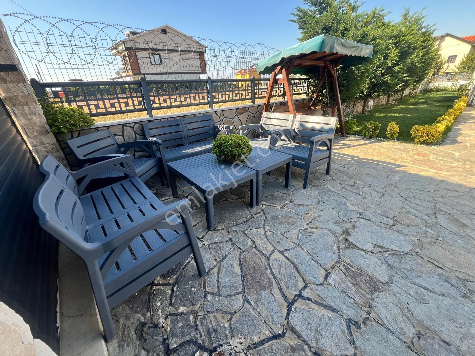 Çeşmeli Sahil'de Özel Havuzlu, Saunalı, Şömineli 5+1 Lüks Villa - Görsel 3