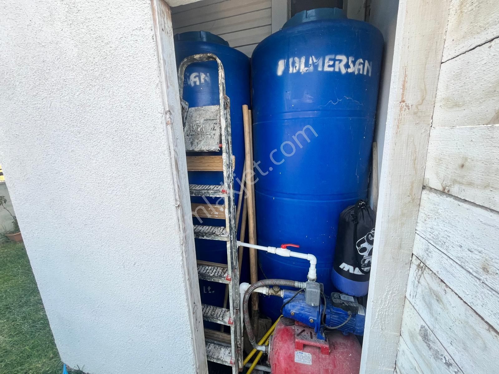 Çeşmeli Sahil'de Özel Havuzlu, Saunalı, Şömineli 5+1 Lüks Villa - Görsel 28