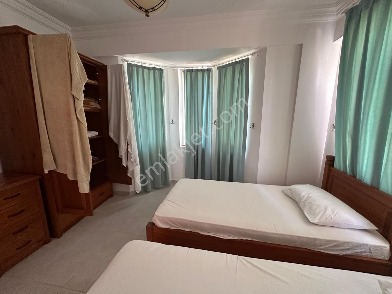 Stop’tan Foça Çalış Plajına 500m.mesafede Site İçi Havuzlu Villa - Görsel 26