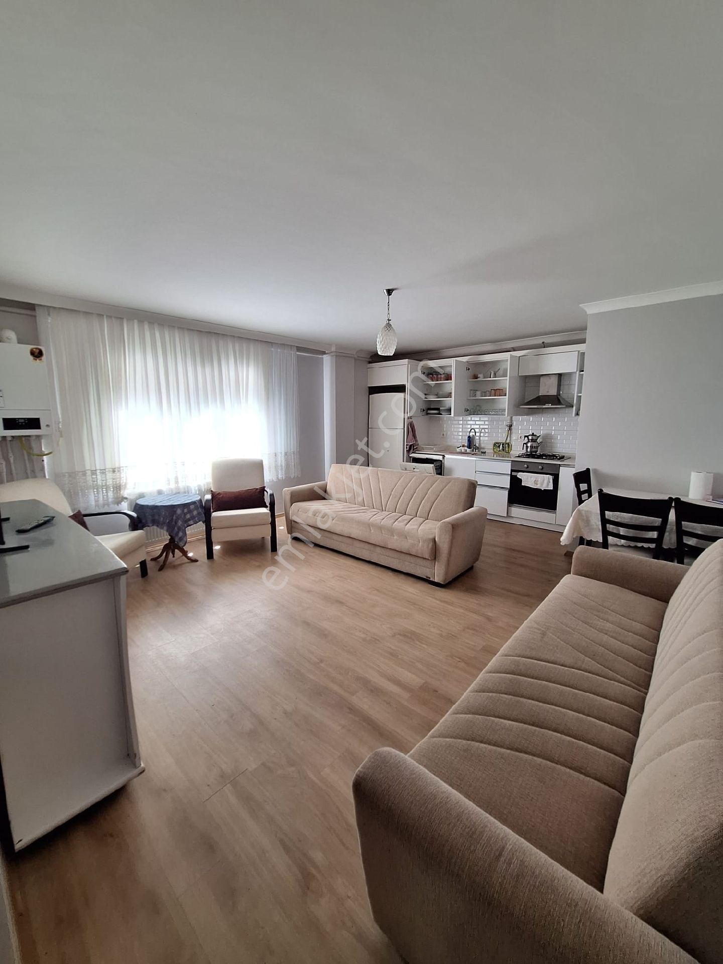 İzmir Bergama Fatih Mahallesinde Kiralık Eşyalı Daire - Görsel 2