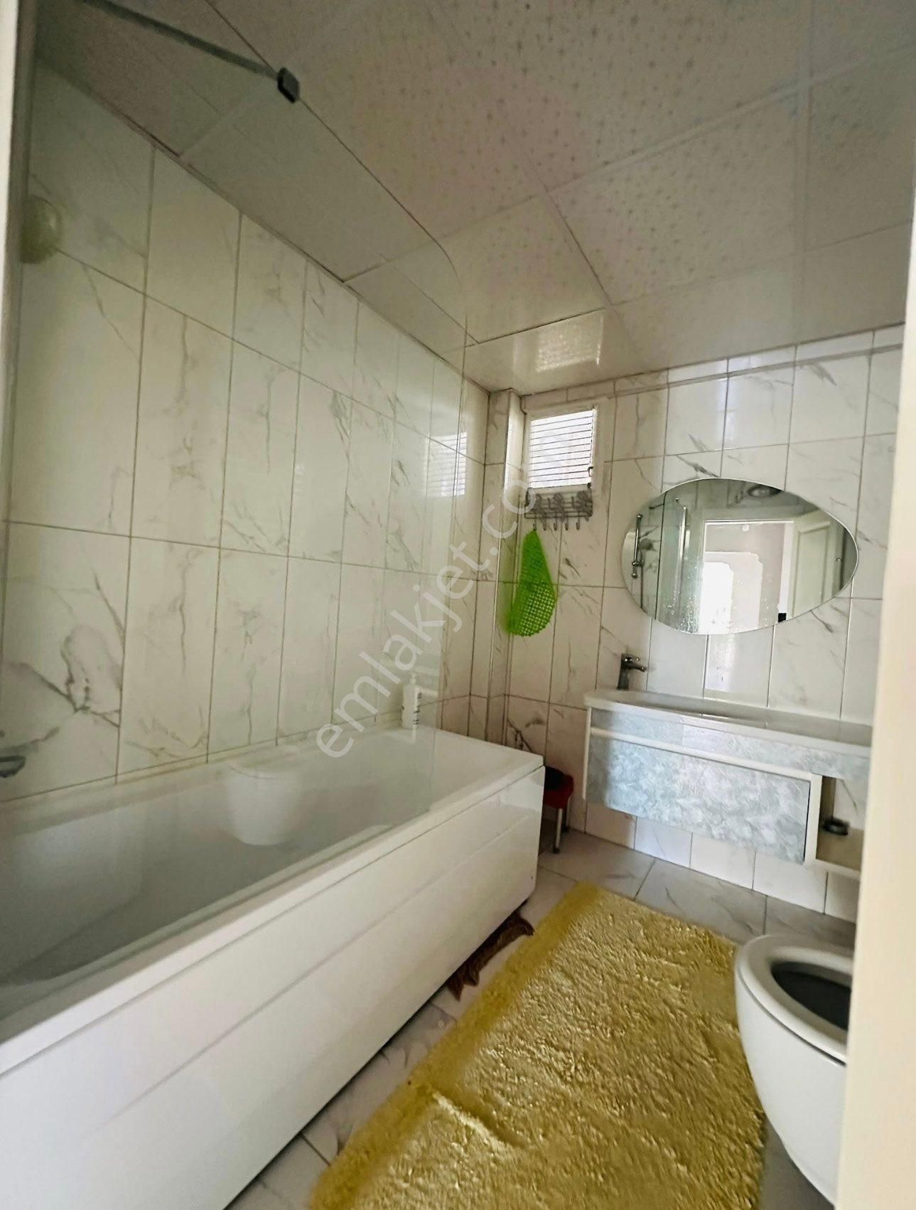 Mezitlide Aile Sitesinde Satılık 3+1 Uygun Daire - Görsel 16