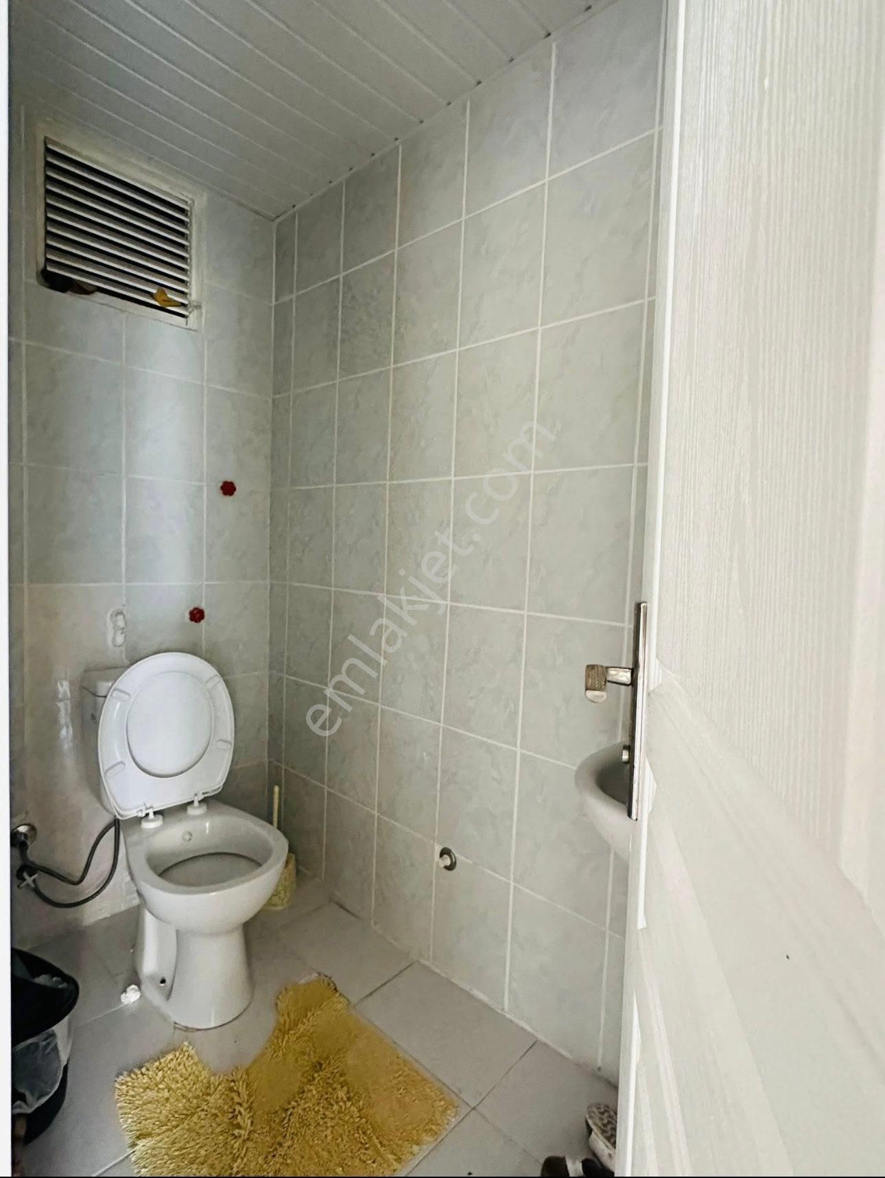 Mezitlide Aile Sitesinde Satılık 3+1 Uygun Daire - Görsel 9