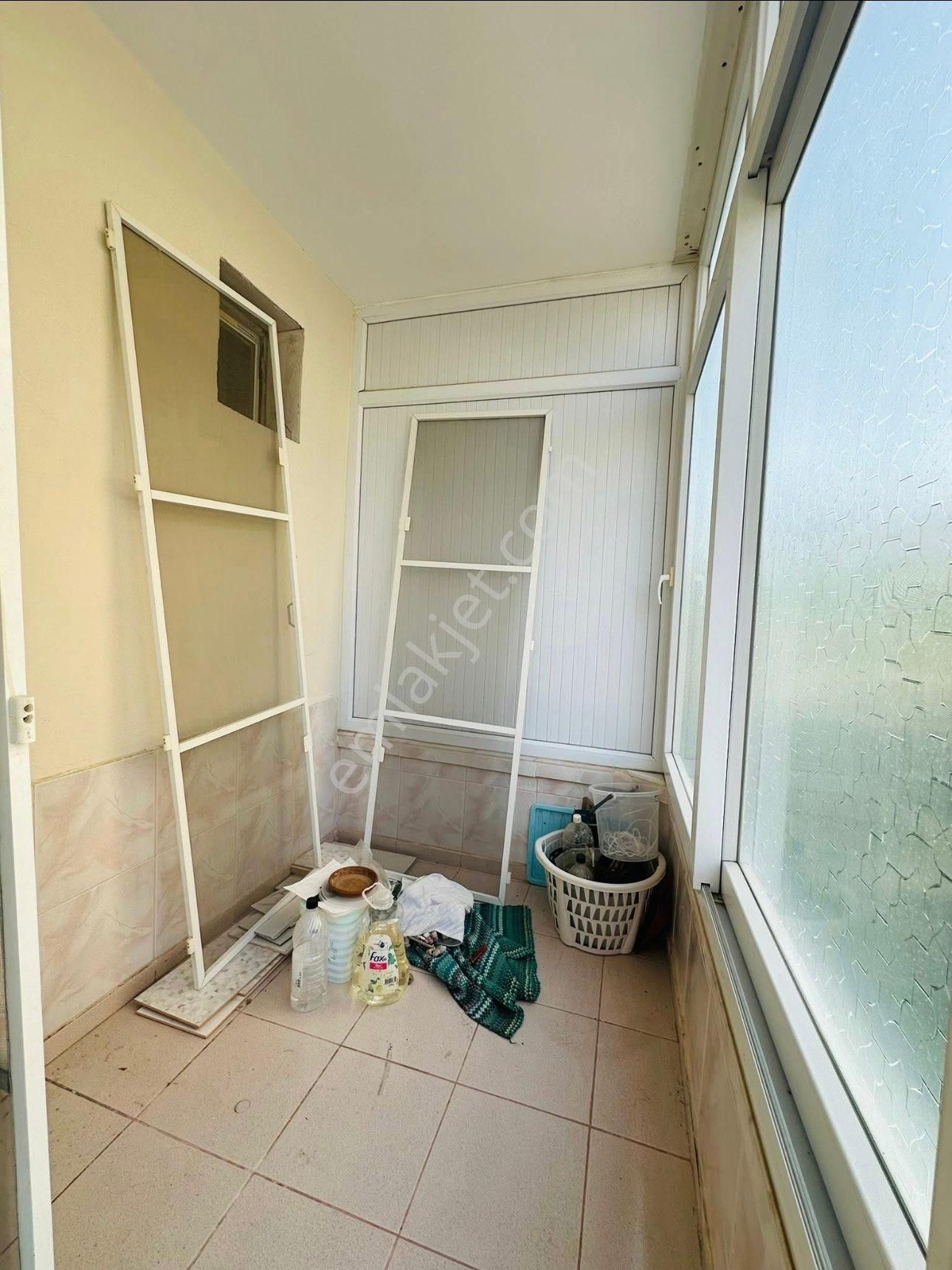 Mezitlide Aile Sitesinde Satılık 3+1 Uygun Daire - Görsel 18