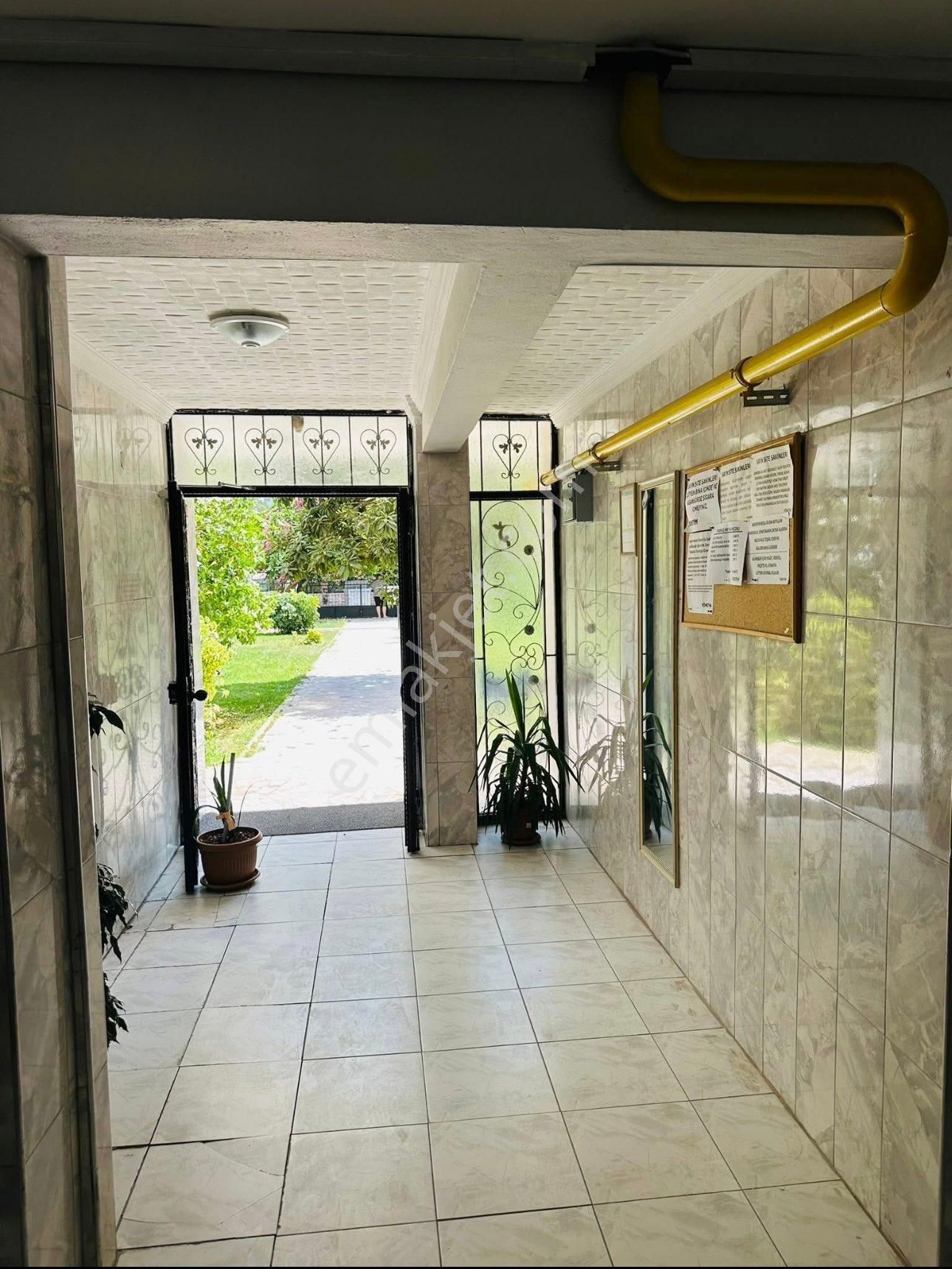 Mezitlide Aile Sitesinde Satılık 3+1 Uygun Daire - Görsel 22