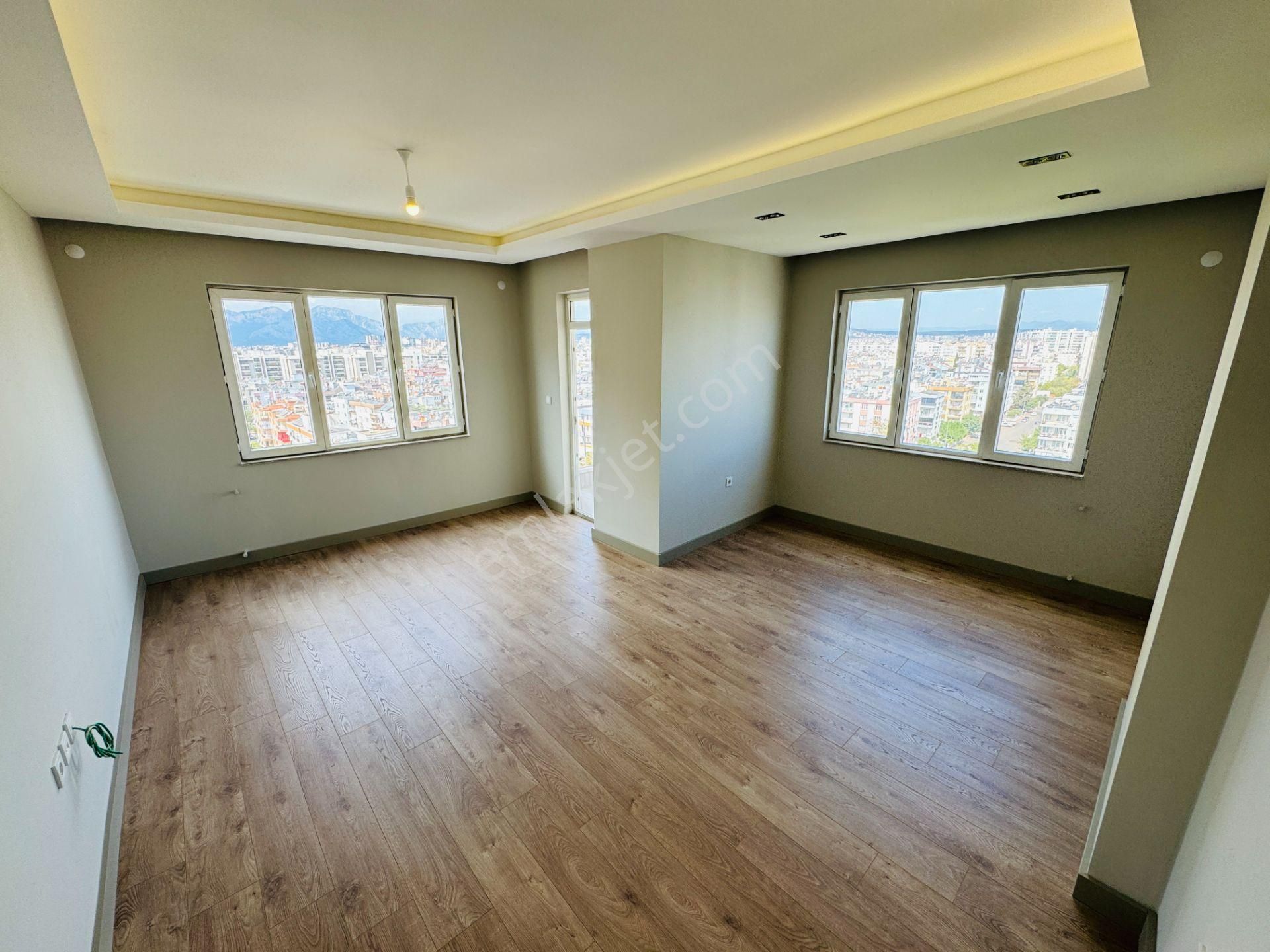 Şehitler Parkı Dibi, Site İçi, Dört Cepheli, Geniş Yapılı Daire - Görsel 5