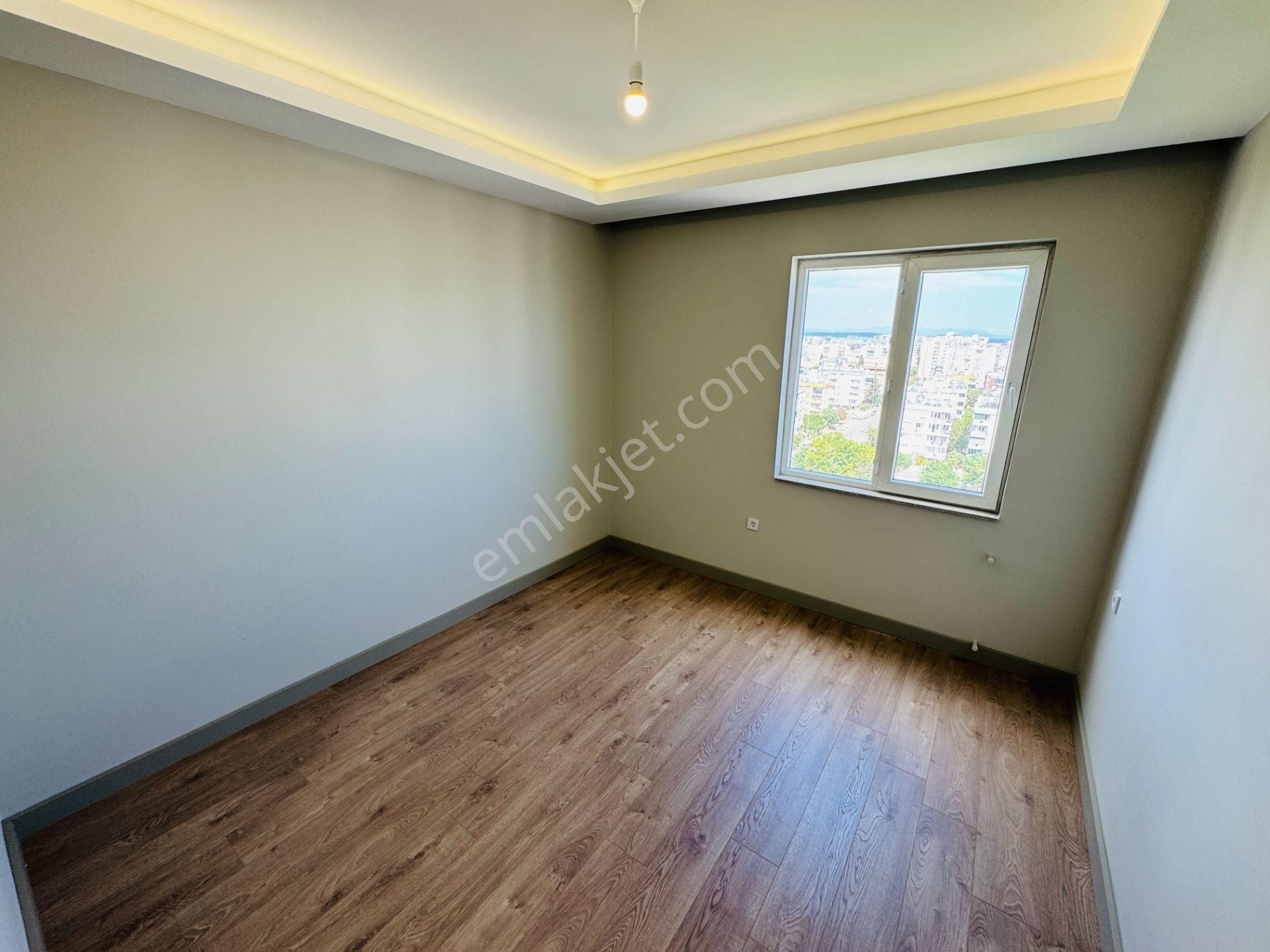 Şehitler Parkı Dibi, Site İçi, Dört Cepheli, Geniş Yapılı Daire - Görsel 16