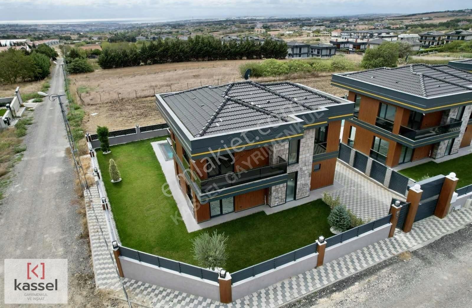 [kassel Yapı] Silivride - 400m2 İçerisinde - Havuzlu Lüks Villa - Görsel 35