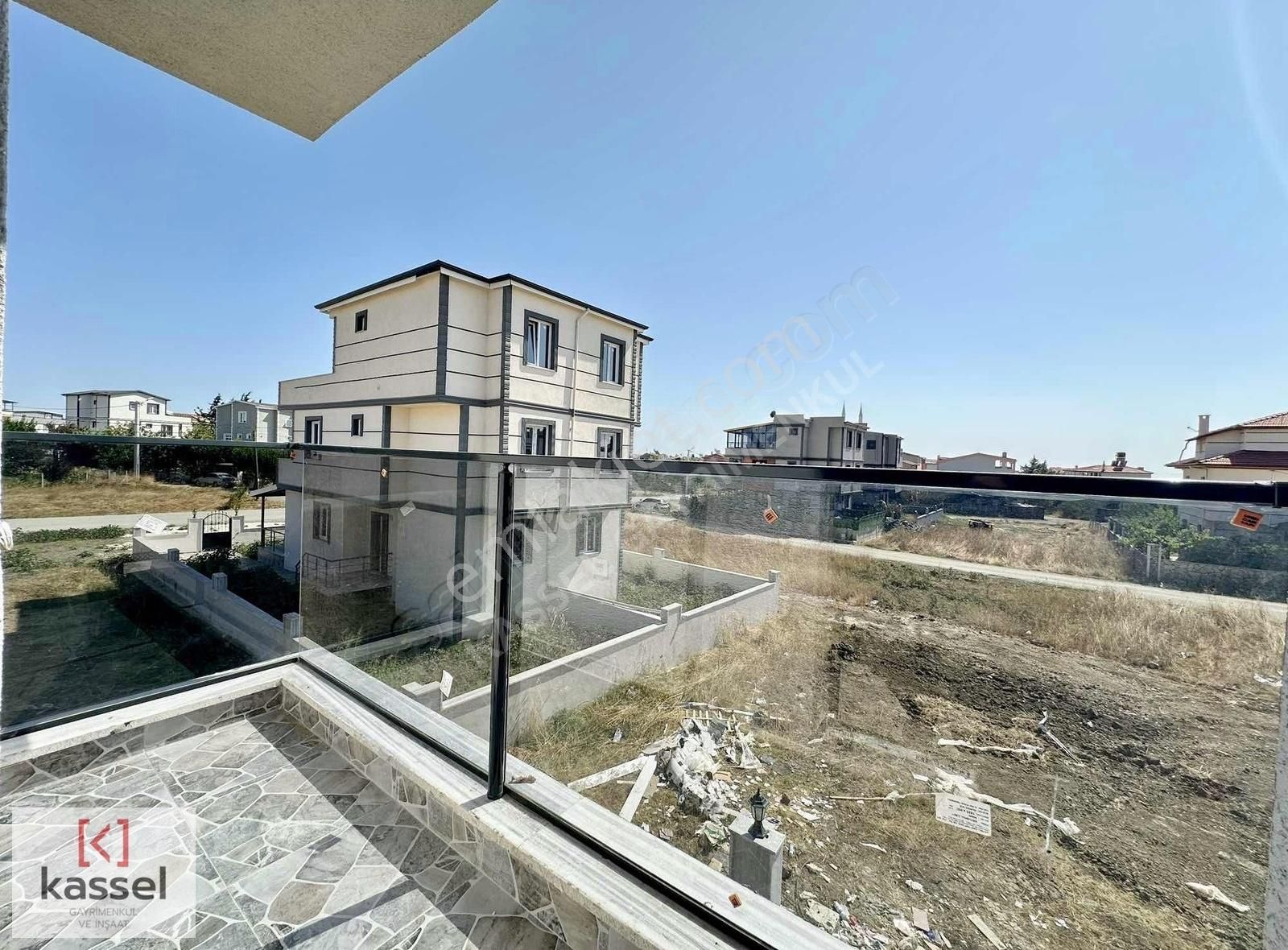 [kassel Yapı] Merkezi Konumda - Geniş Bahçe Ve Teraslı Villa !! - Görsel 10