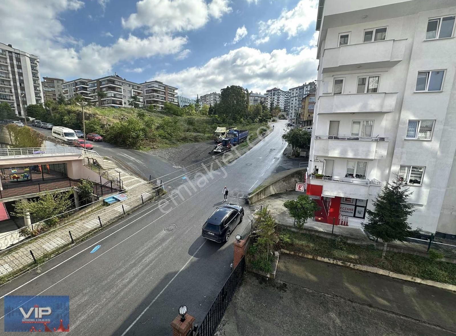 Vıp Gayrimenkul'den Aydınlıkevler'de Satılık 3+1 Daire - Görsel 14