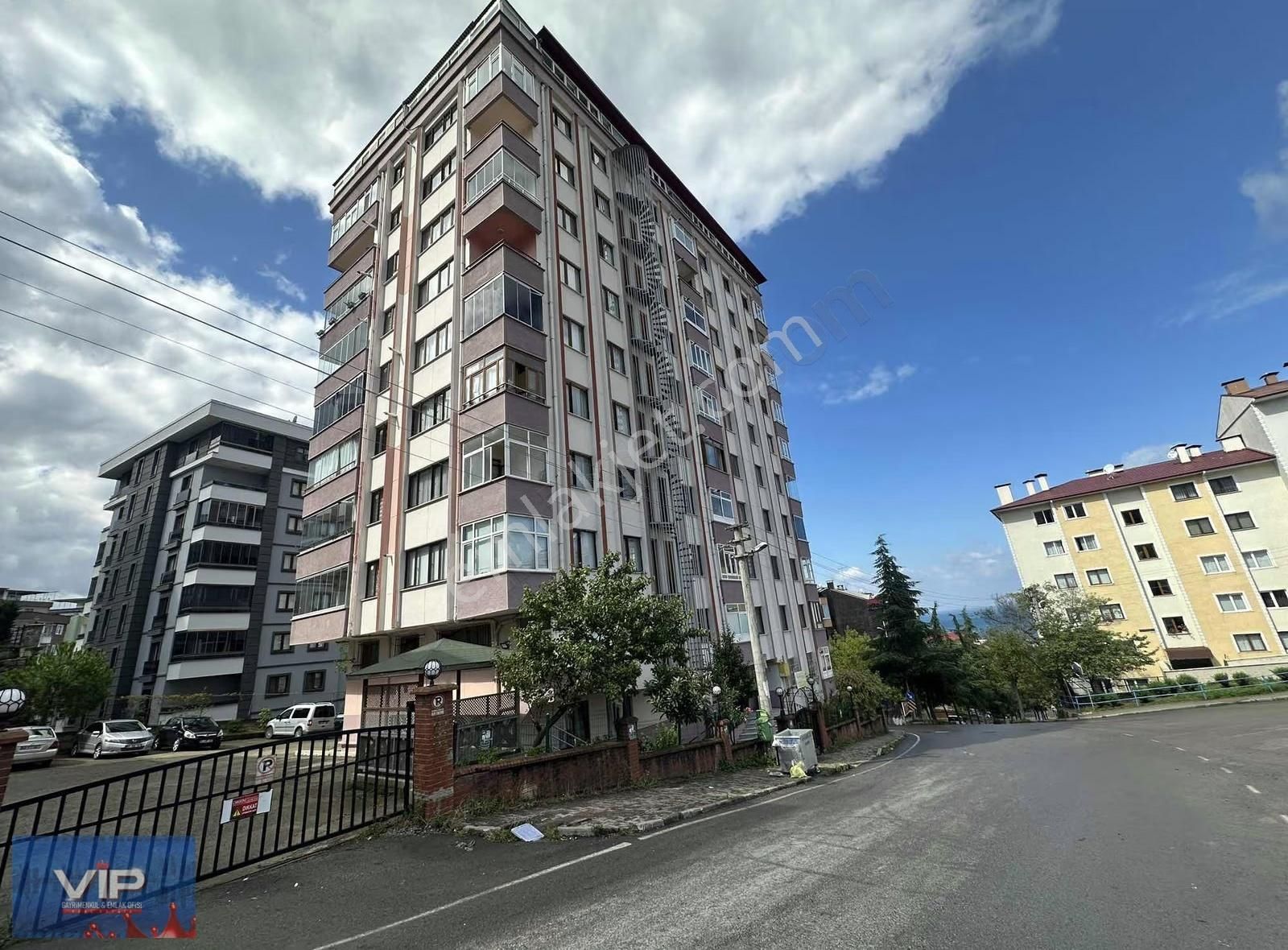 Vıp Gayrimenkul'den Aydınlıkevler'de Satılık 3+1 Daire - Görsel 28