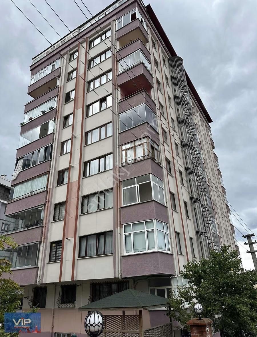 Vıp Gayrimenkul'den Aydınlıkevler'de Satılık 3+1 Daire - Görsel 9