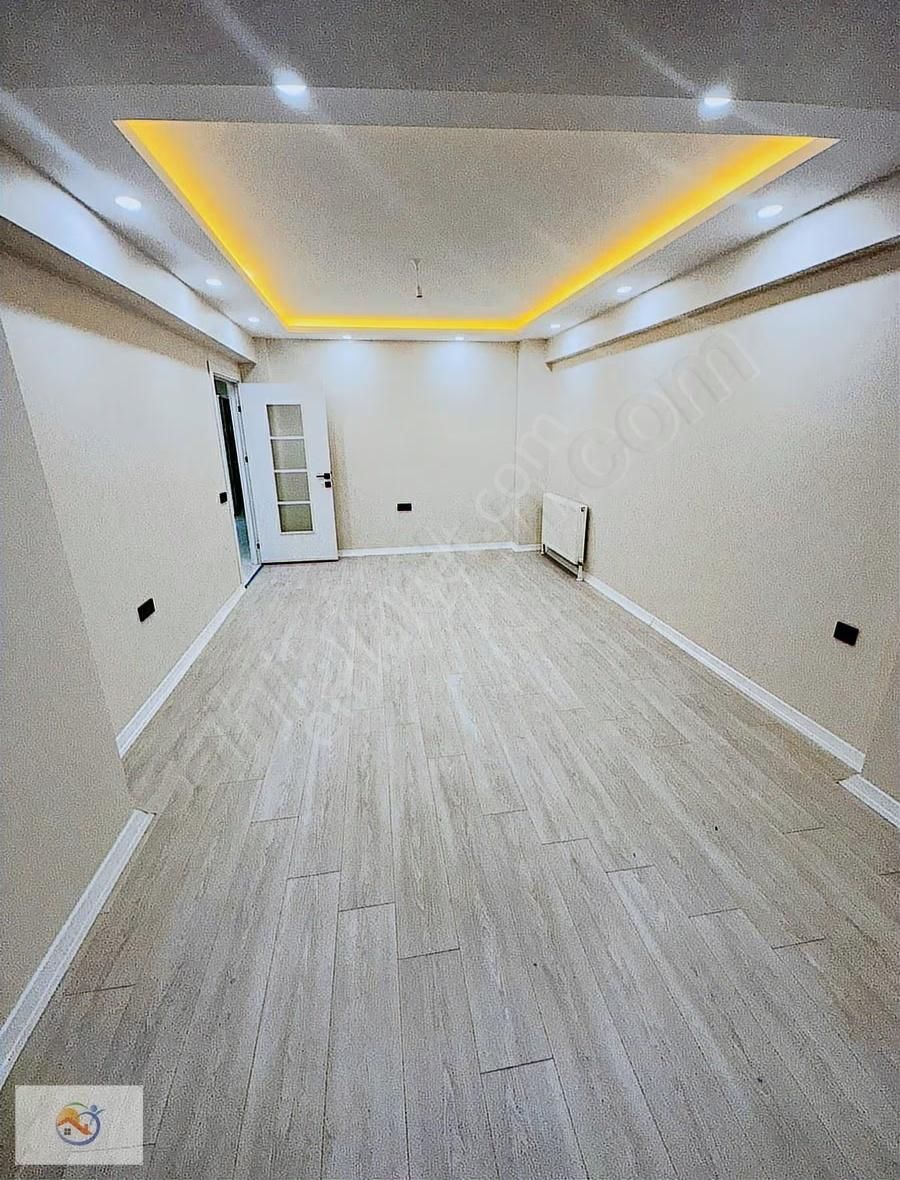 Yeşiltepede Cadde Üzeri Çift Cephe Sıfır 3+1 Satılık Daire - Görsel 6
