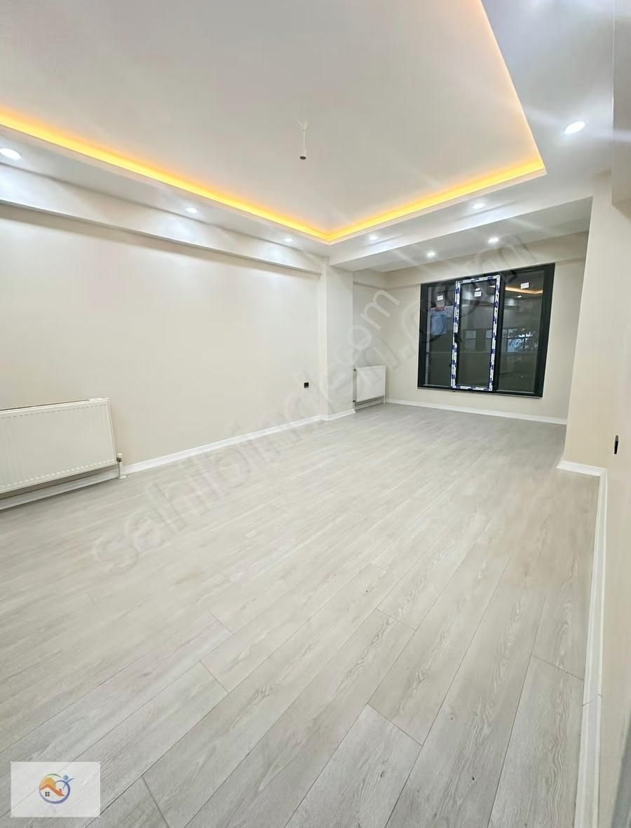 Yeşiltepede Cadde Üzeri Çift Cephe Sıfır 3+1 Satılık Daire - Görsel 19