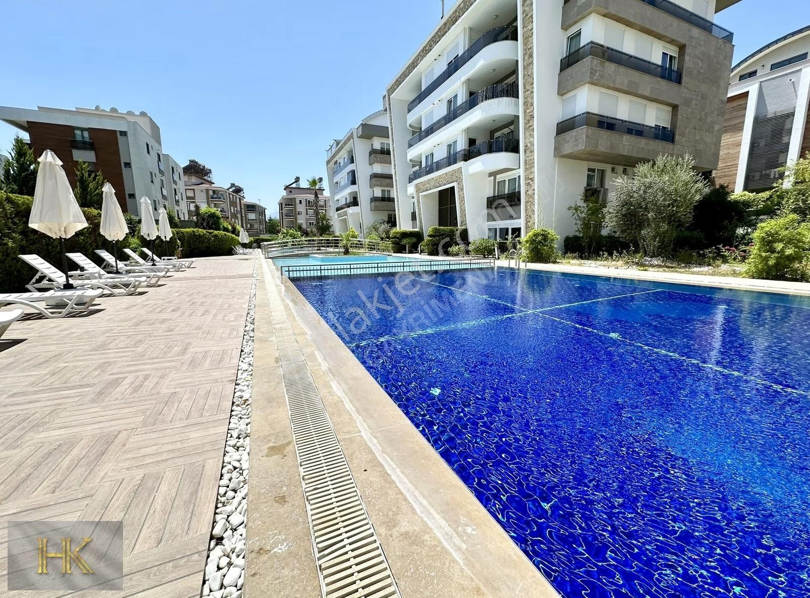 Uncalı'da Havuzlu Güvenlikli Site İçi Kiralık 3+1 Ara Kat Daire - Görsel 18