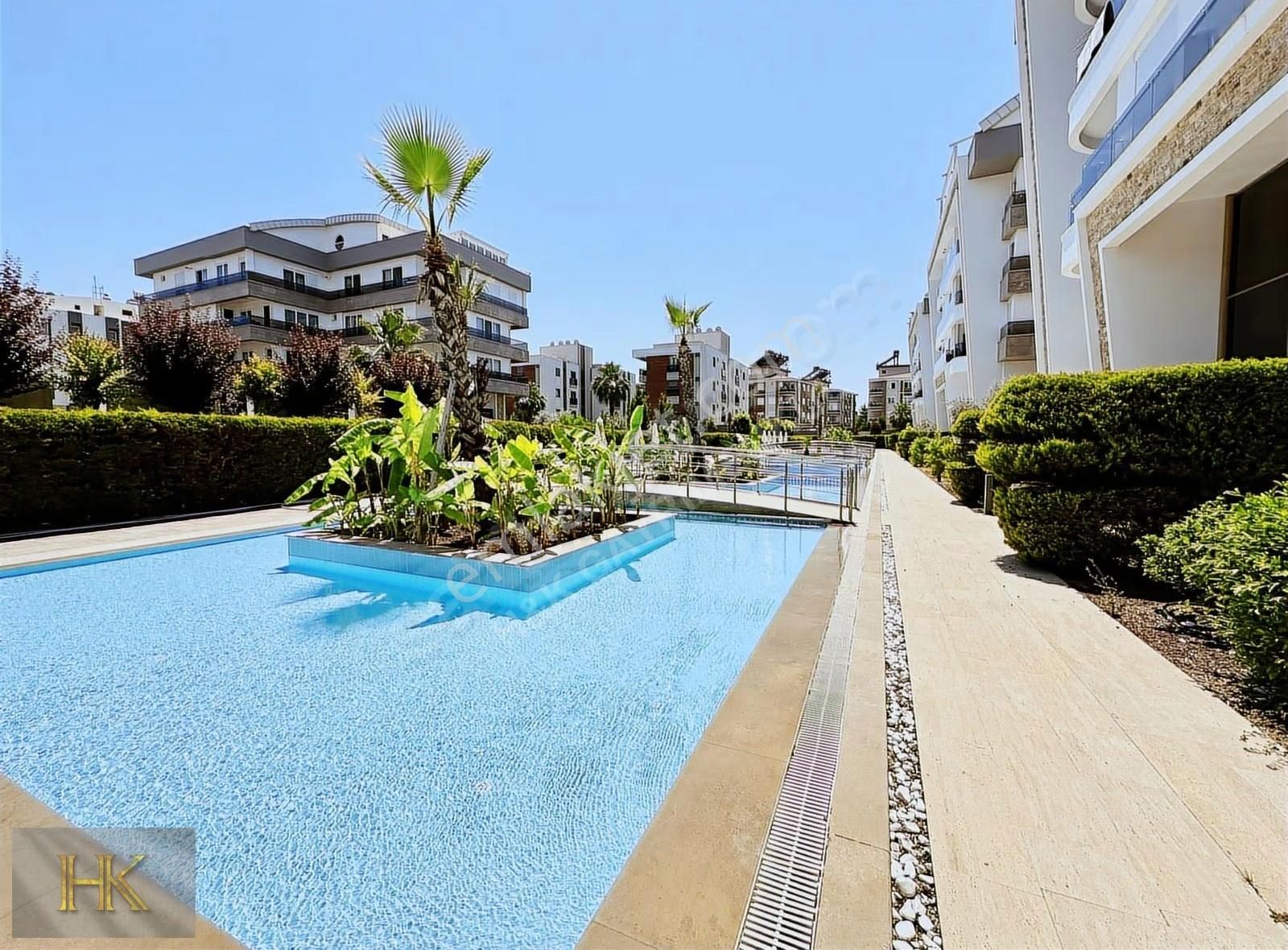 Uncalı'da Havuzlu Güvenlikli Site İçi Kiralık 3+1 Ara Kat Daire - Görsel 34