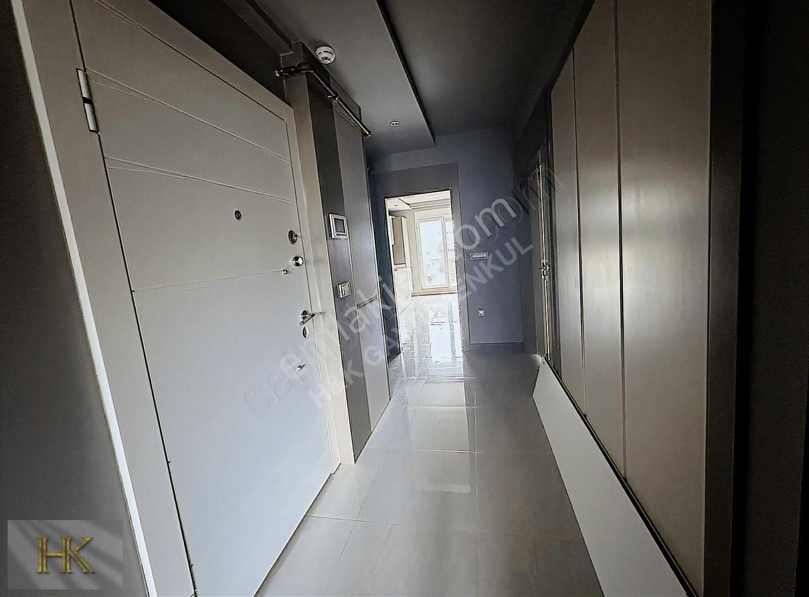 Uncalı'da Havuzlu Güvenlikli Site İçi Kiralık 3+1 Ara Kat Daire - Görsel 19