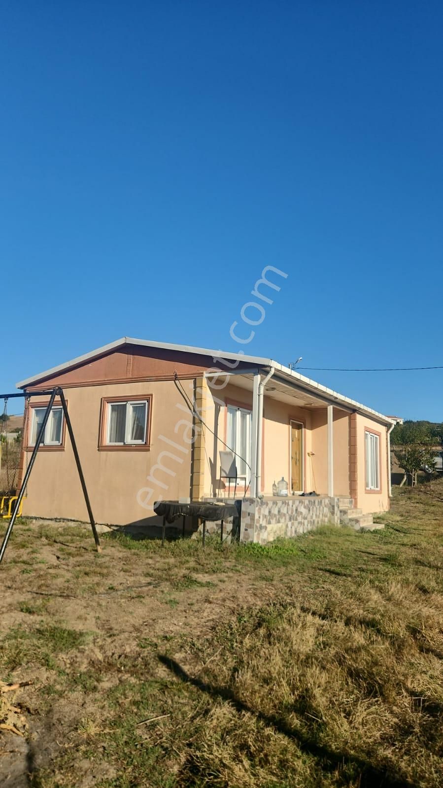 Çatalca Çanakça Da 750m Arsa İçinde Satılık Düşeş Prefabrik Ev No:378