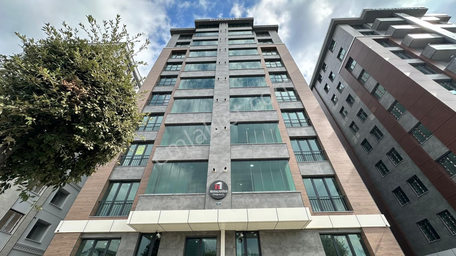 Başokur'dan Bahçelievler Devlet Hastanesine Yakın Otoparklı 3+1 - Görsel 29