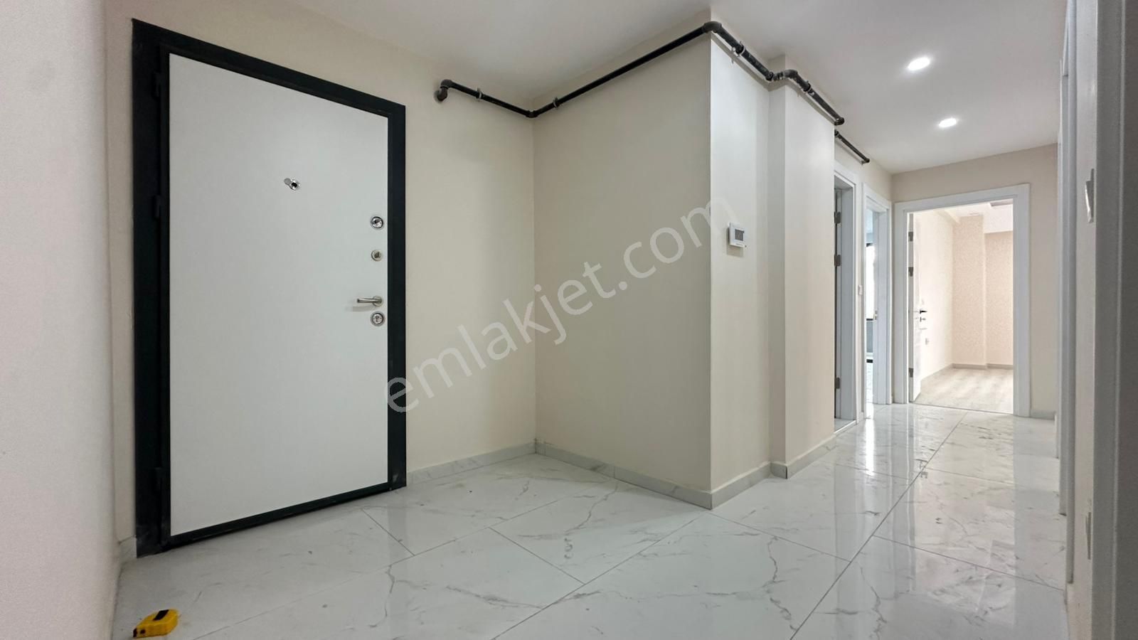 Başokur'dan Bahçelievler Devlet Hastanesine Yakın Otoparklı 3+1 - Görsel 17