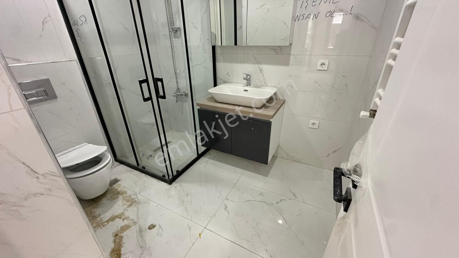 Başokur'dan Bahçelievler Devlet Hastanesine Yakın Otoparklı 3+1 - Görsel 16