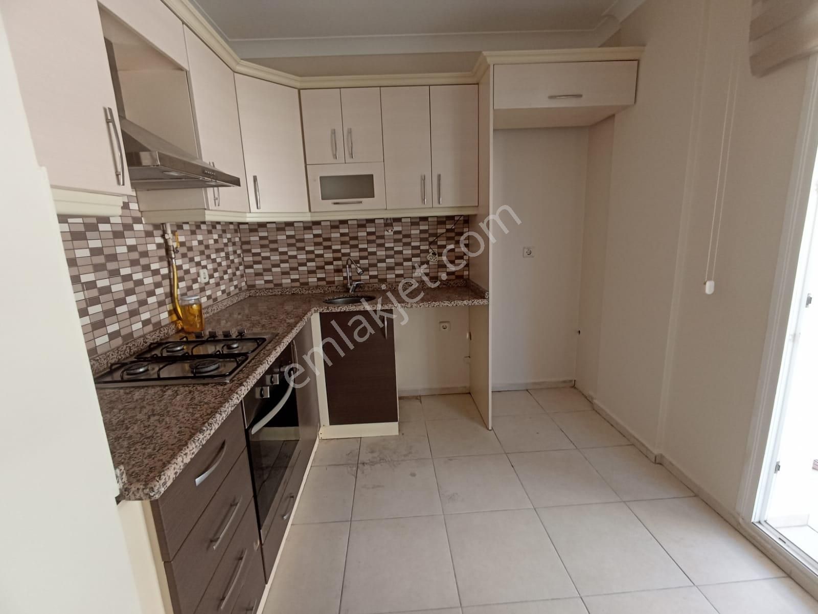 Karşıyaka Dedebaşı'nda Genç Binada Kombili 2+1 Daire I-30 - Görsel 4