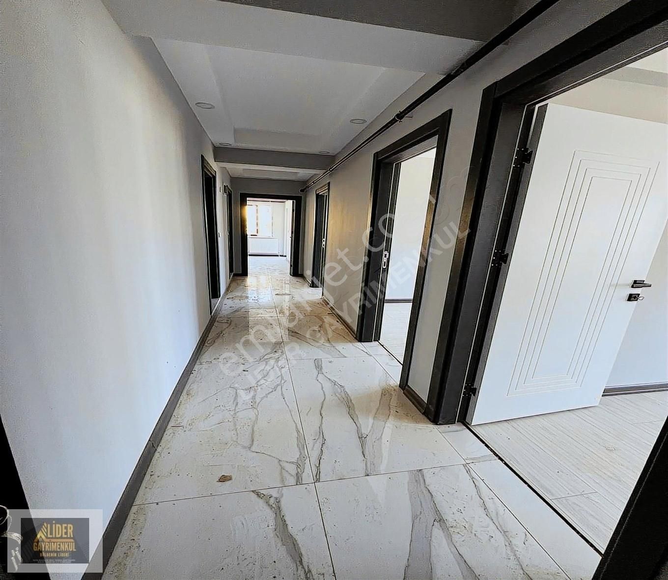 Lider Den İstasyon Mh Merkezde 2+1 Ultra Lüx Satılk Arakat Daire - Görsel 17