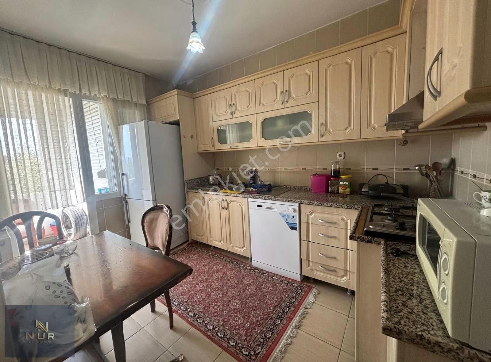 Aydınlıkevler Mahallesinde 3+1 Satılık Daire - Görsel 12