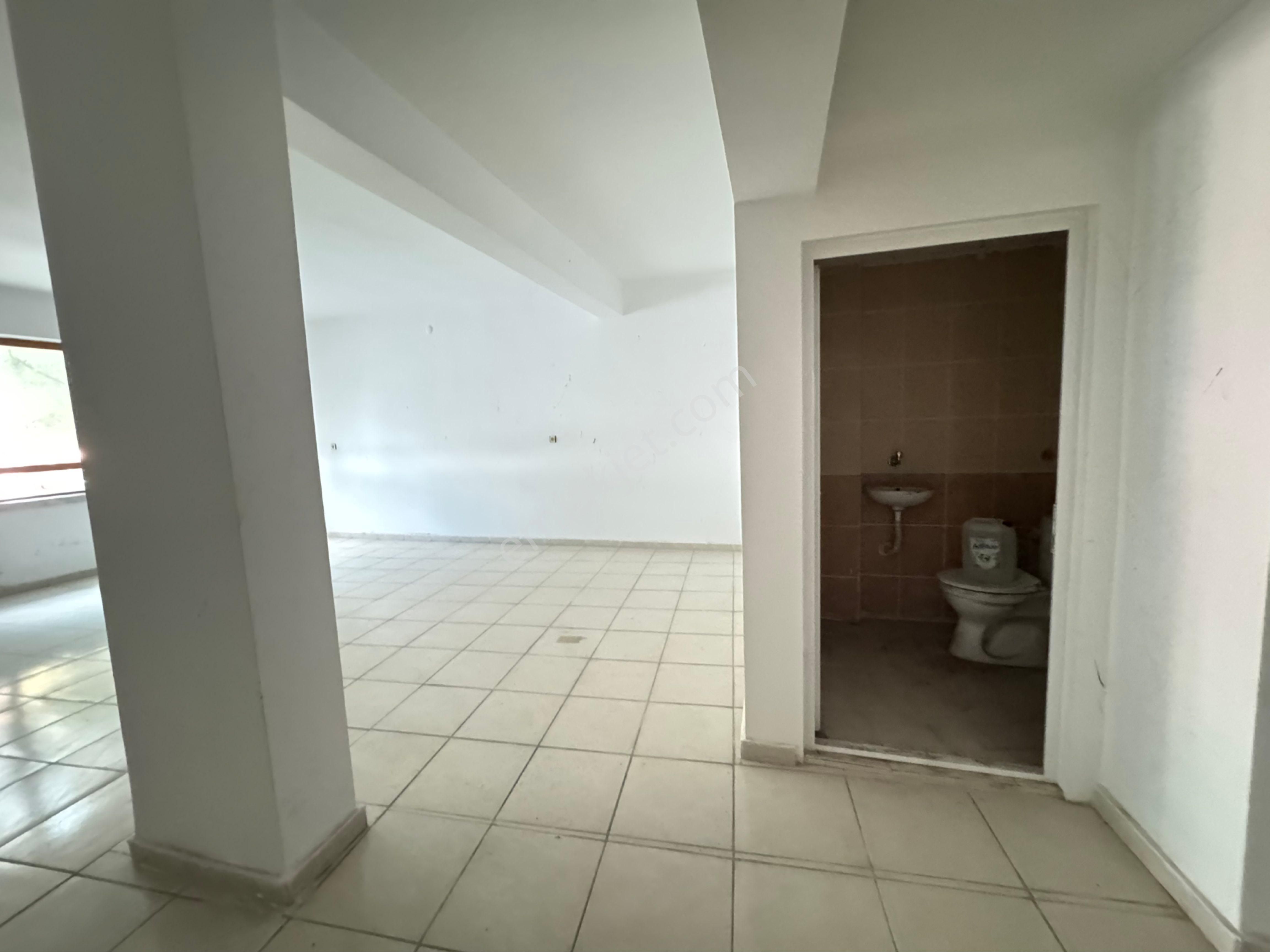 Keçiören De Kiralık İş Yeri - Görsel 31