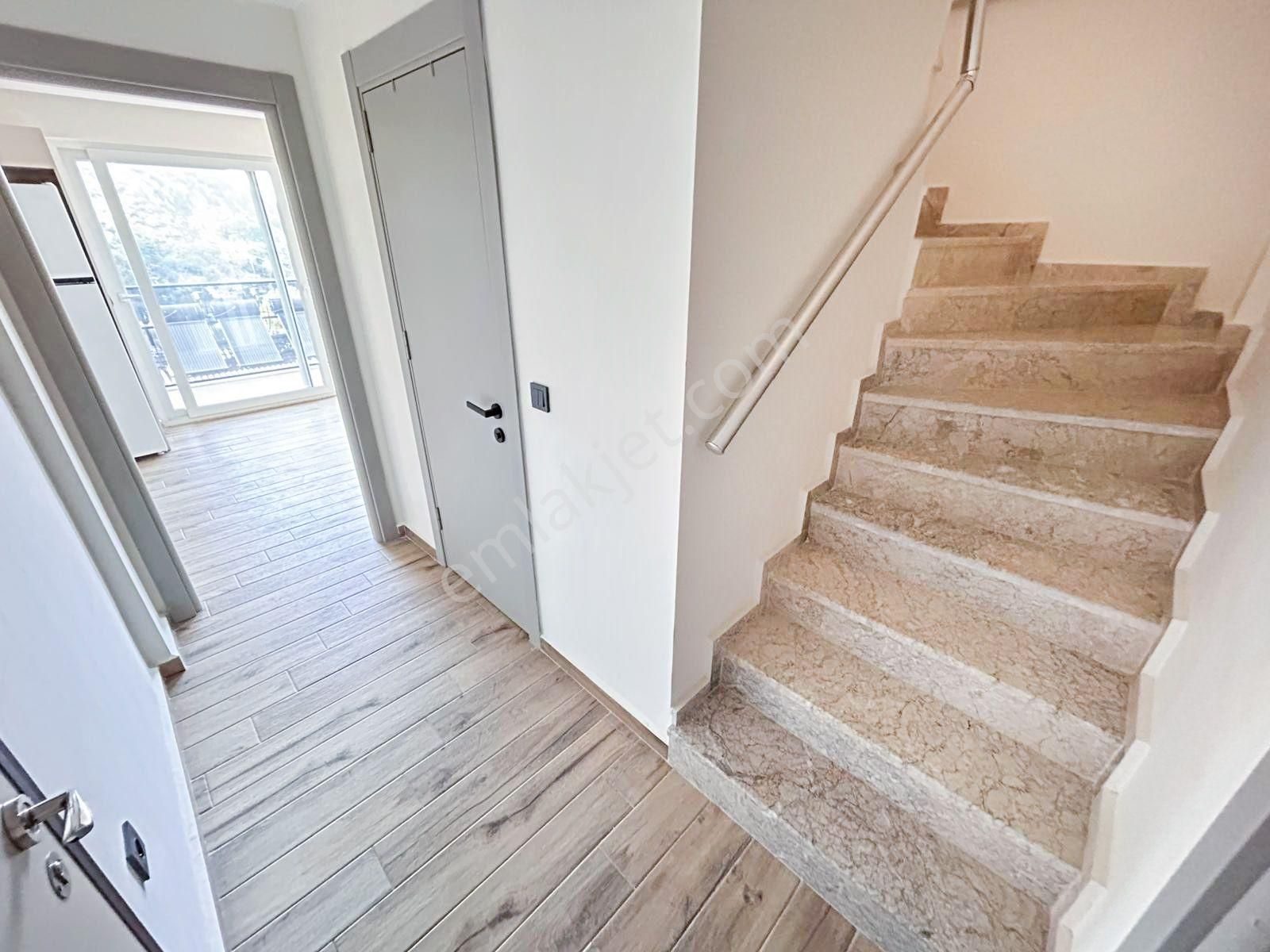 Goldhouse Dan Satılık Deliklitaş Ta Manzaralı Dubleks 3+1 Daire - Görsel 15