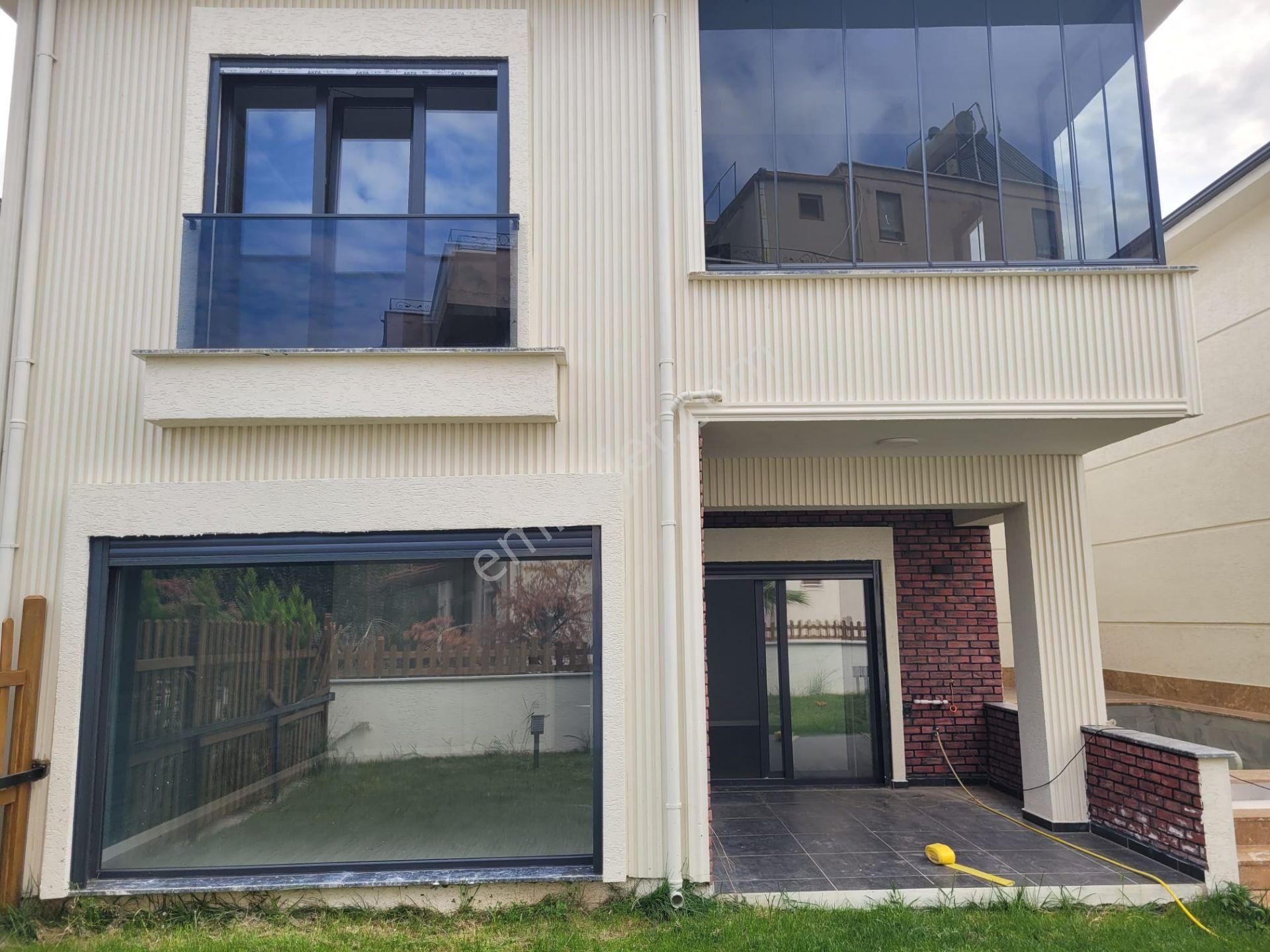 Kızılkeçili'de Doğa Ve Deniz Manzaralı Havuzlu 4+1 Satılık Villa - Görsel 27