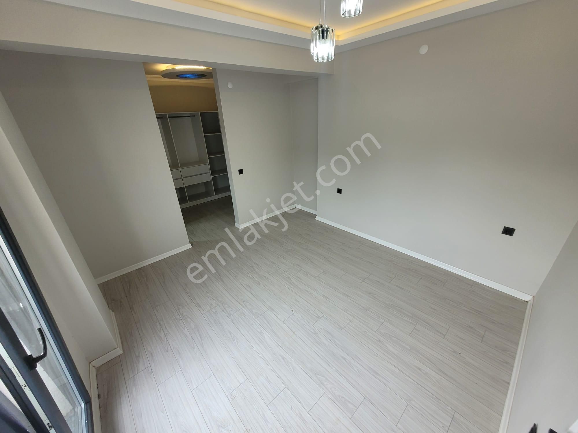 Kızılkeçili'de Doğa Ve Deniz Manzaralı Havuzlu 4+1 Satılık Villa - Görsel 9