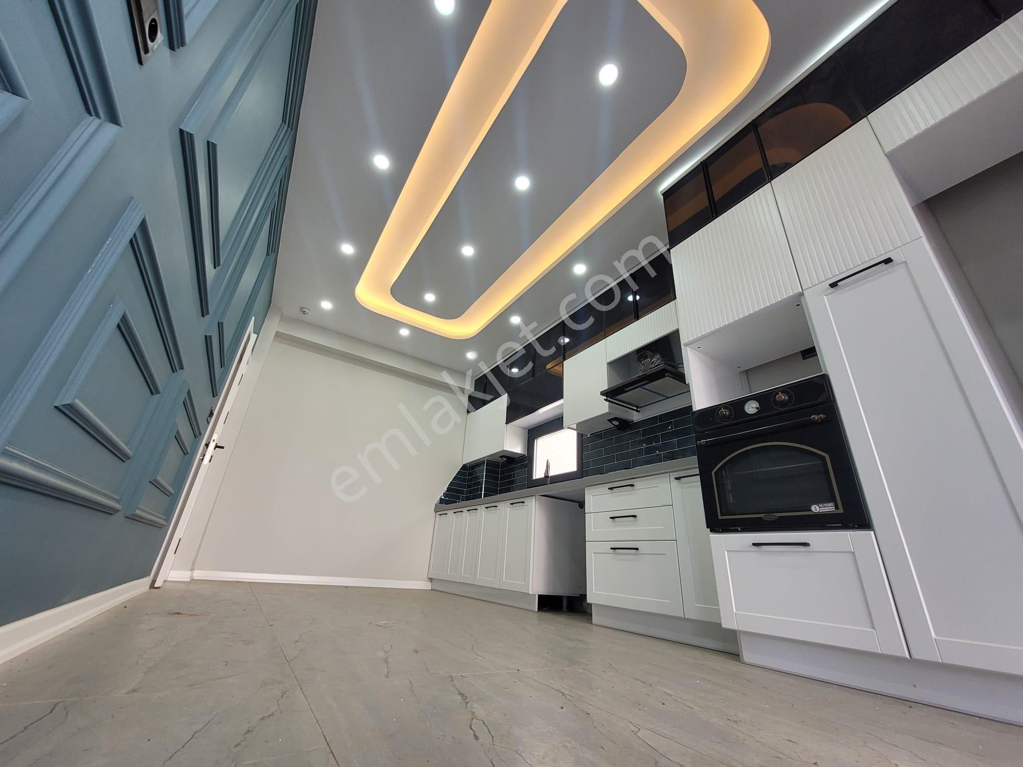 Kızılkeçili'de Doğa Ve Deniz Manzaralı Havuzlu 4+1 Satılık Villa - Görsel 2