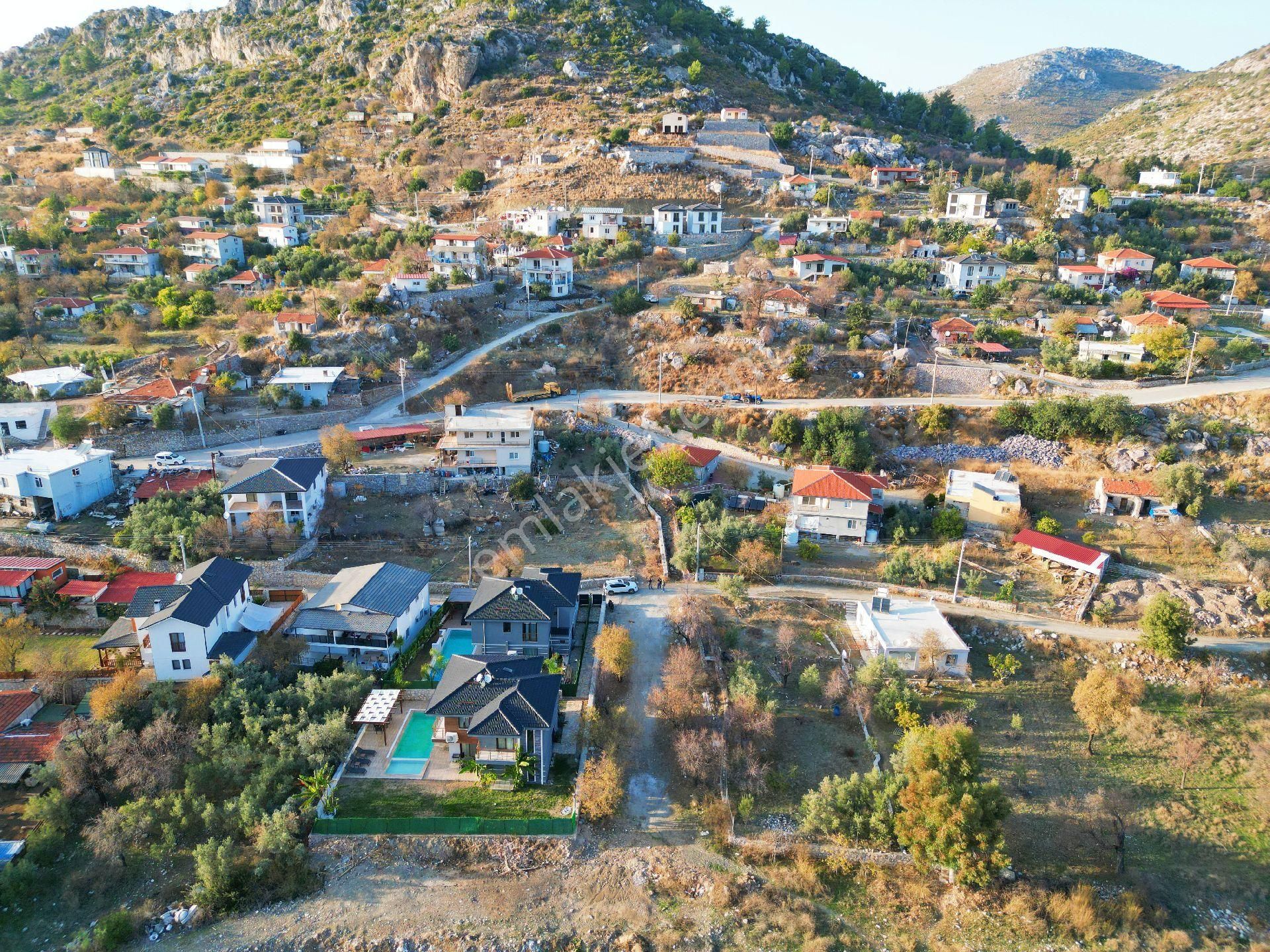 Joker: Marmaris Söğüt Kırsal Yerleşik Alanda Yol Cephe Satılık Tarla - Görsel 12