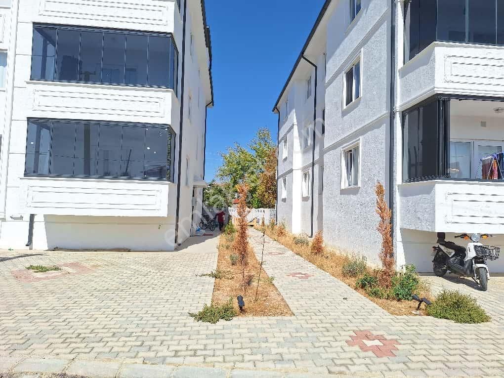 Yaman'dan Bolvadin Malazgirt Mah. Satılık 3+1 Sıfır Daire - Görsel 24