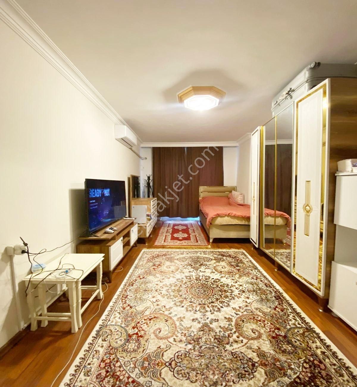 Avcılar D.köşklerde 3+1 180 M2 Saray Gibi Ara Kat Daire - Görsel 8