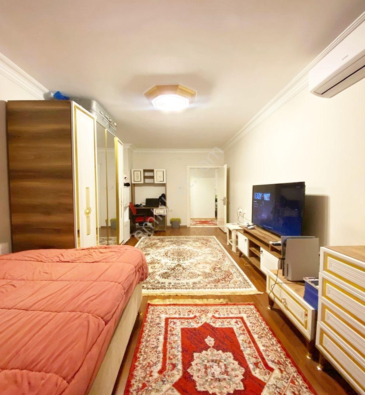 Avcılar D.köşklerde 3+1 180 M2 Saray Gibi Ara Kat Daire - Görsel 12