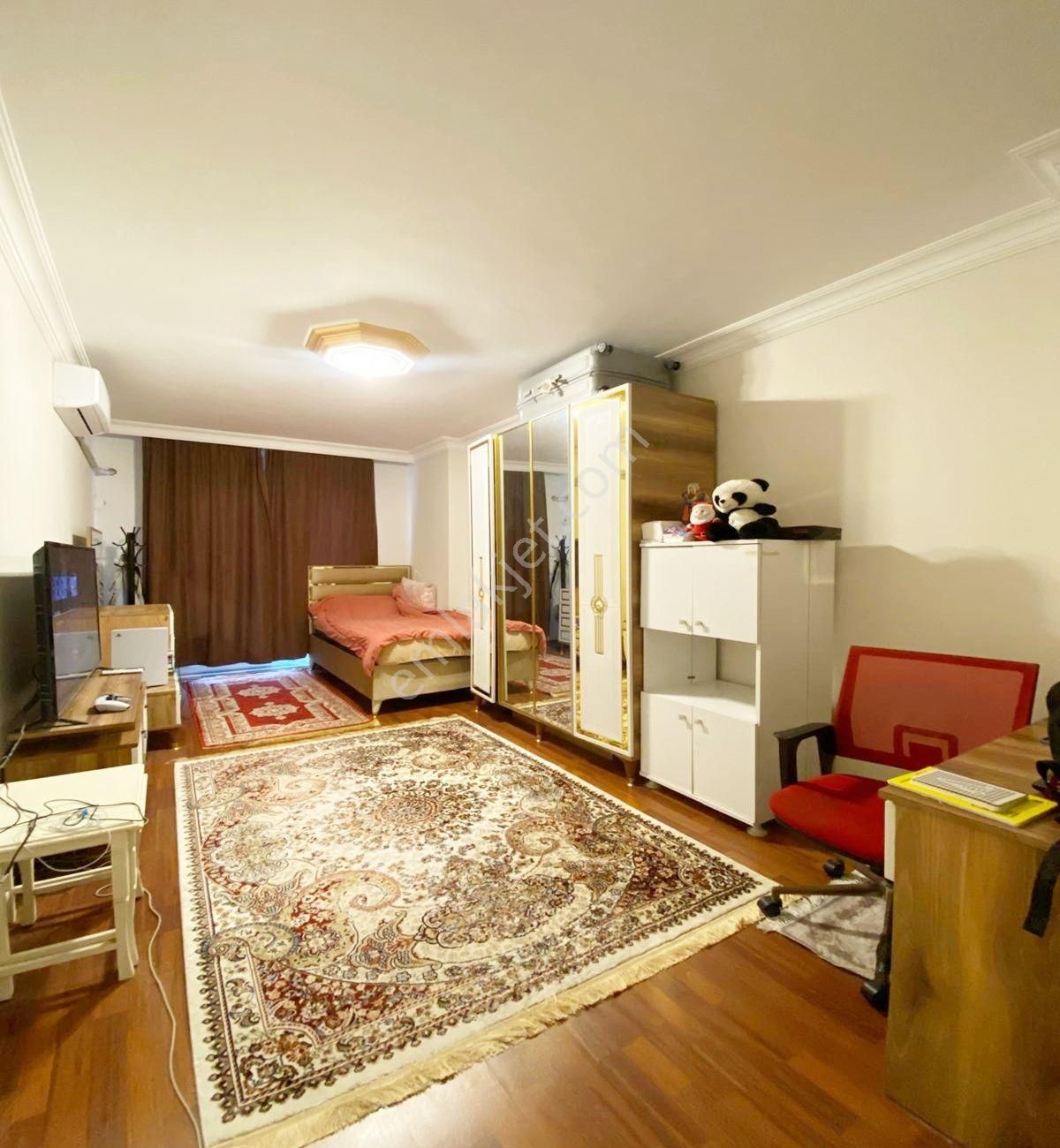 Avcılar D.köşklerde 3+1 180 M2 Saray Gibi Ara Kat Daire - Görsel 10