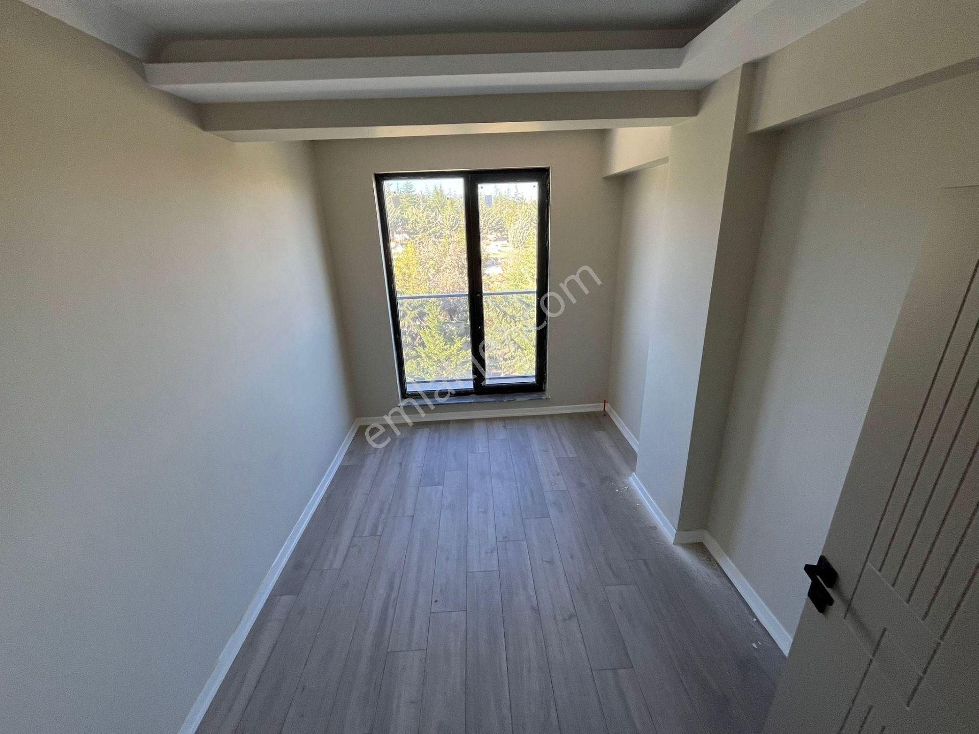 Ana Cade'ye Yakın Oturuma Hazır 4+1 Sıfır Ulra Lüx Daire - Görsel 7