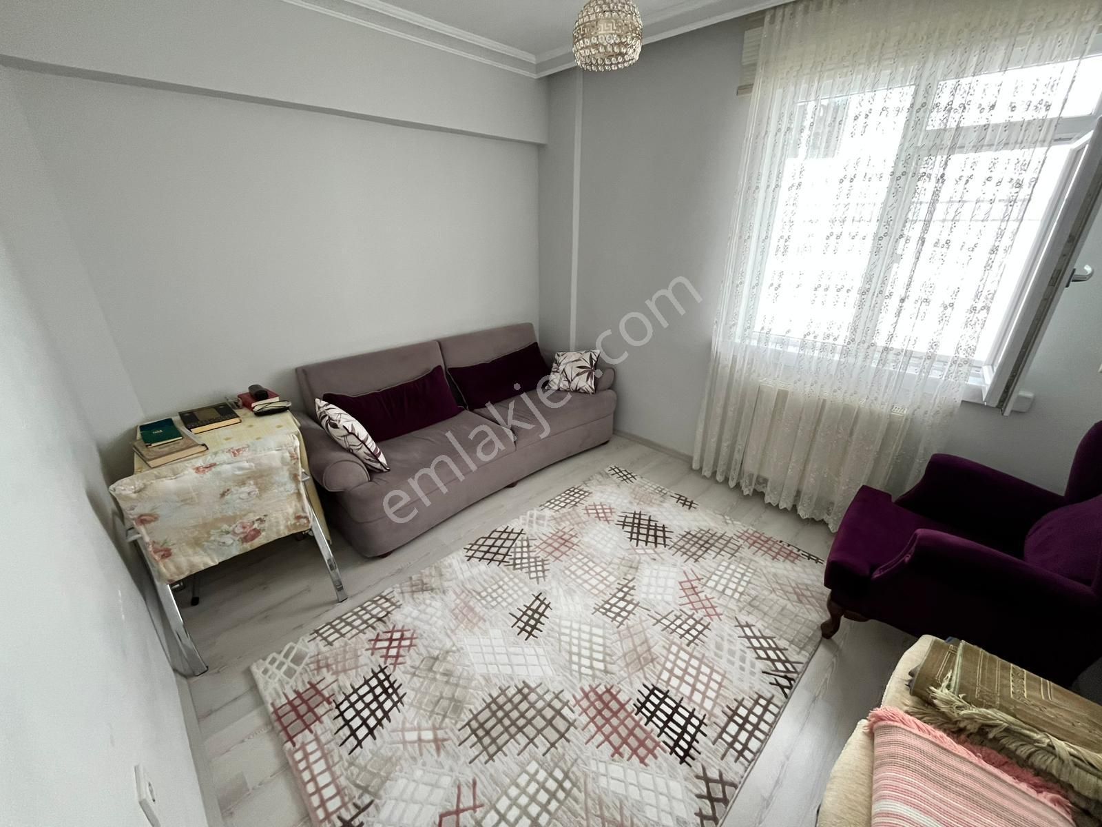 Etlik'te Cadde Üzerinde Full Yapılı 2+1 Daire! - Görsel 11