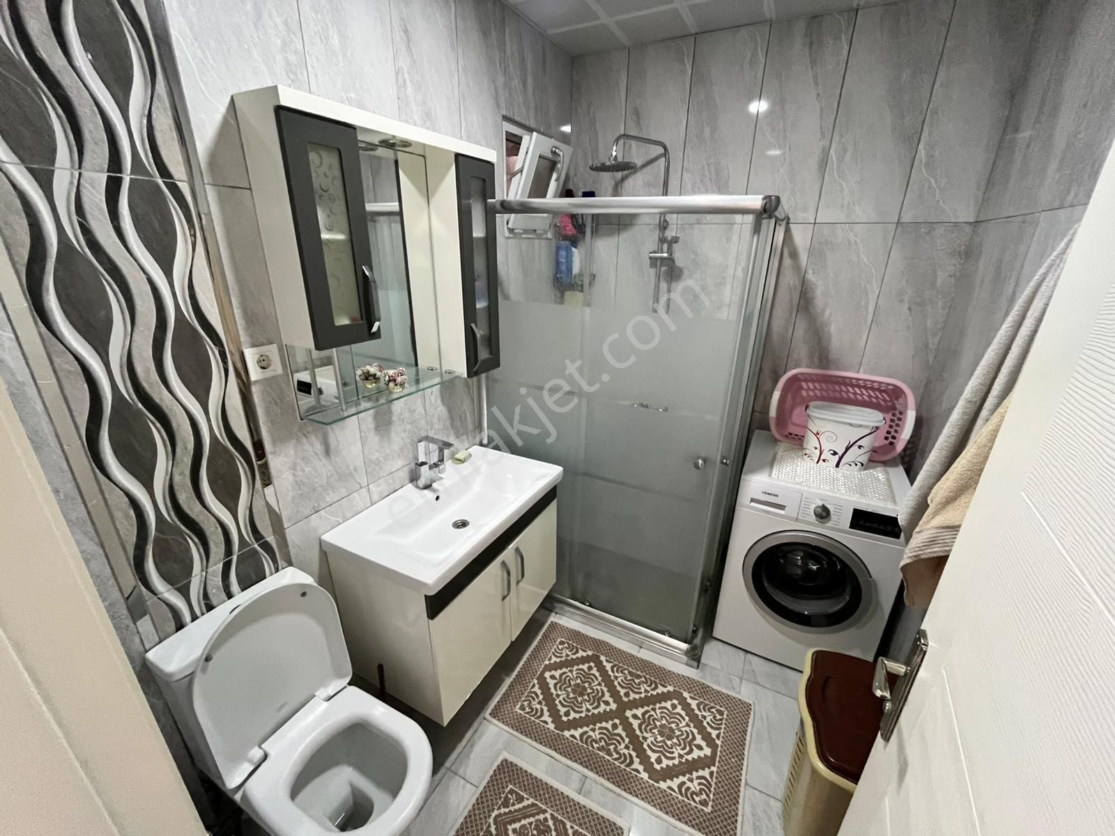 Etlik'te Cadde Üzerinde Full Yapılı 2+1 Daire! - Görsel 23