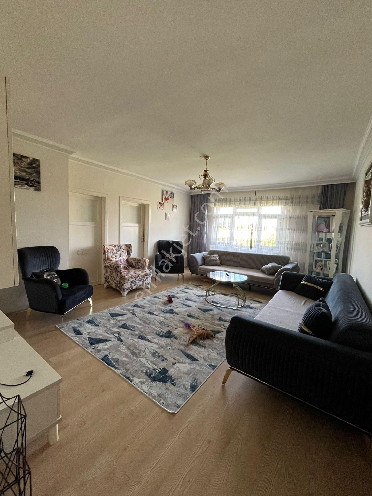 Mç Emlak'tan Mareşal Çakmak Mah'sınde 3+1 Satılık Daire - Görsel 2