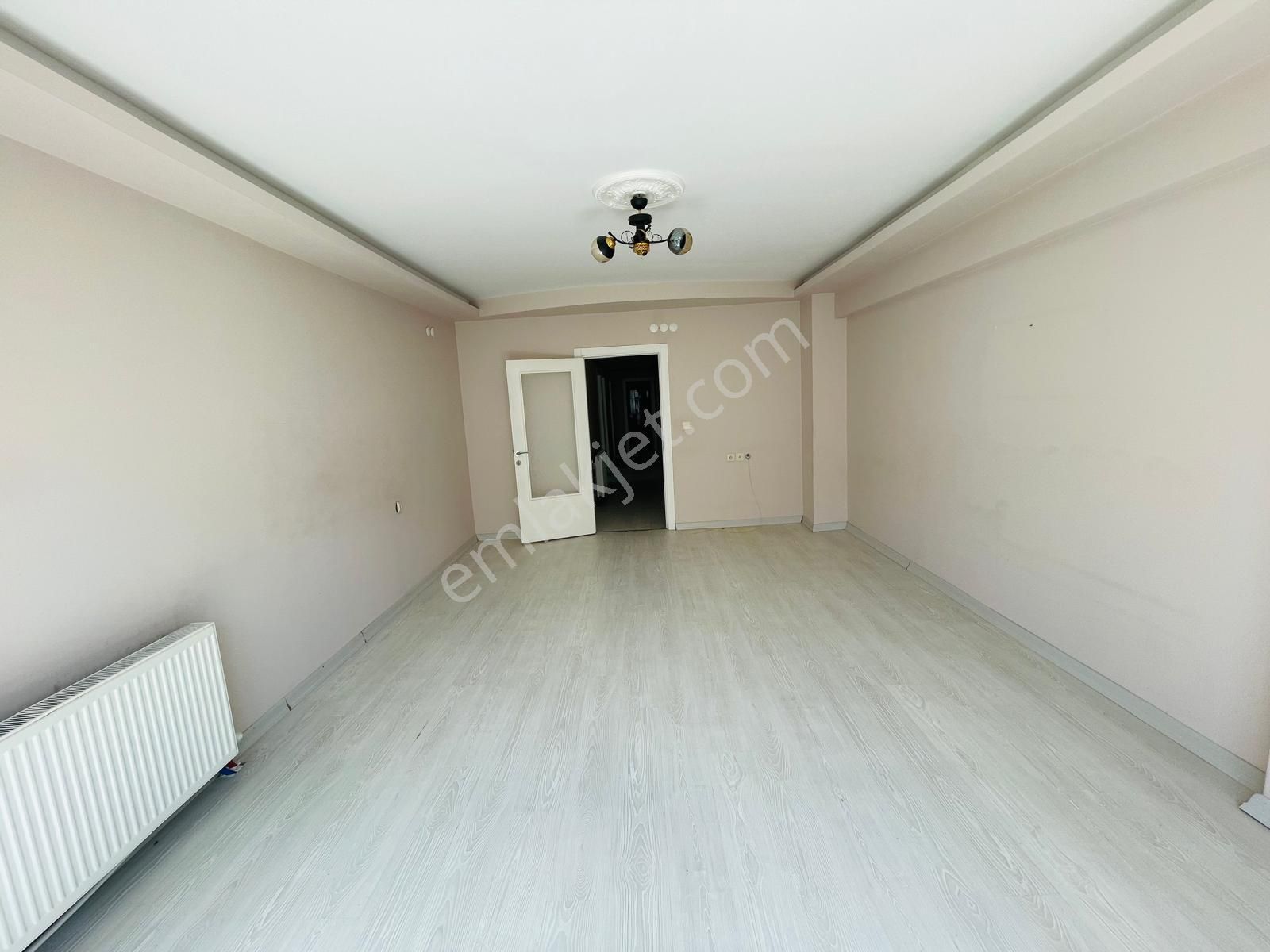 Karakaya'da Genç Binada 3+1 Daire! - Görsel 9