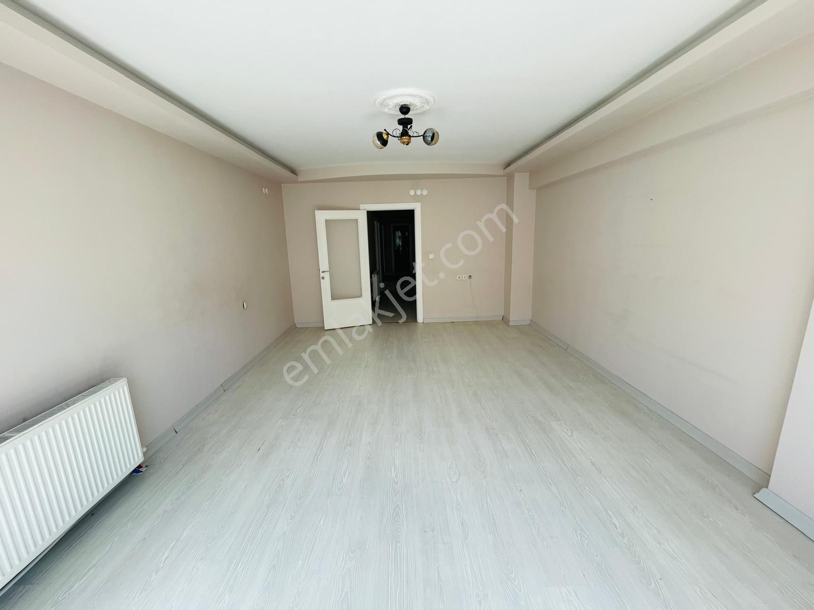 Karakaya'da Genç Binada 3+1 Daire! - Görsel 10