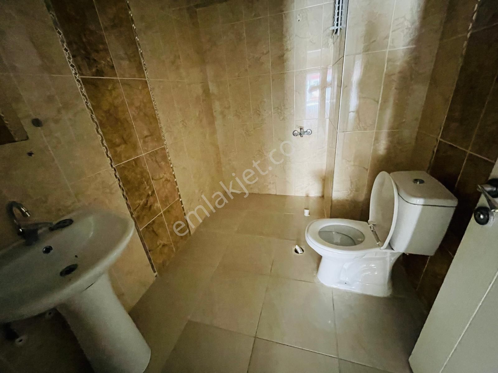 Karakaya'da Genç Binada 3+1 Daire! - Görsel 20