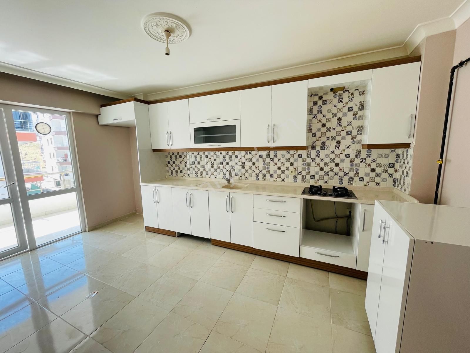 Karakaya'da Genç Binada 3+1 Daire! - Görsel 2