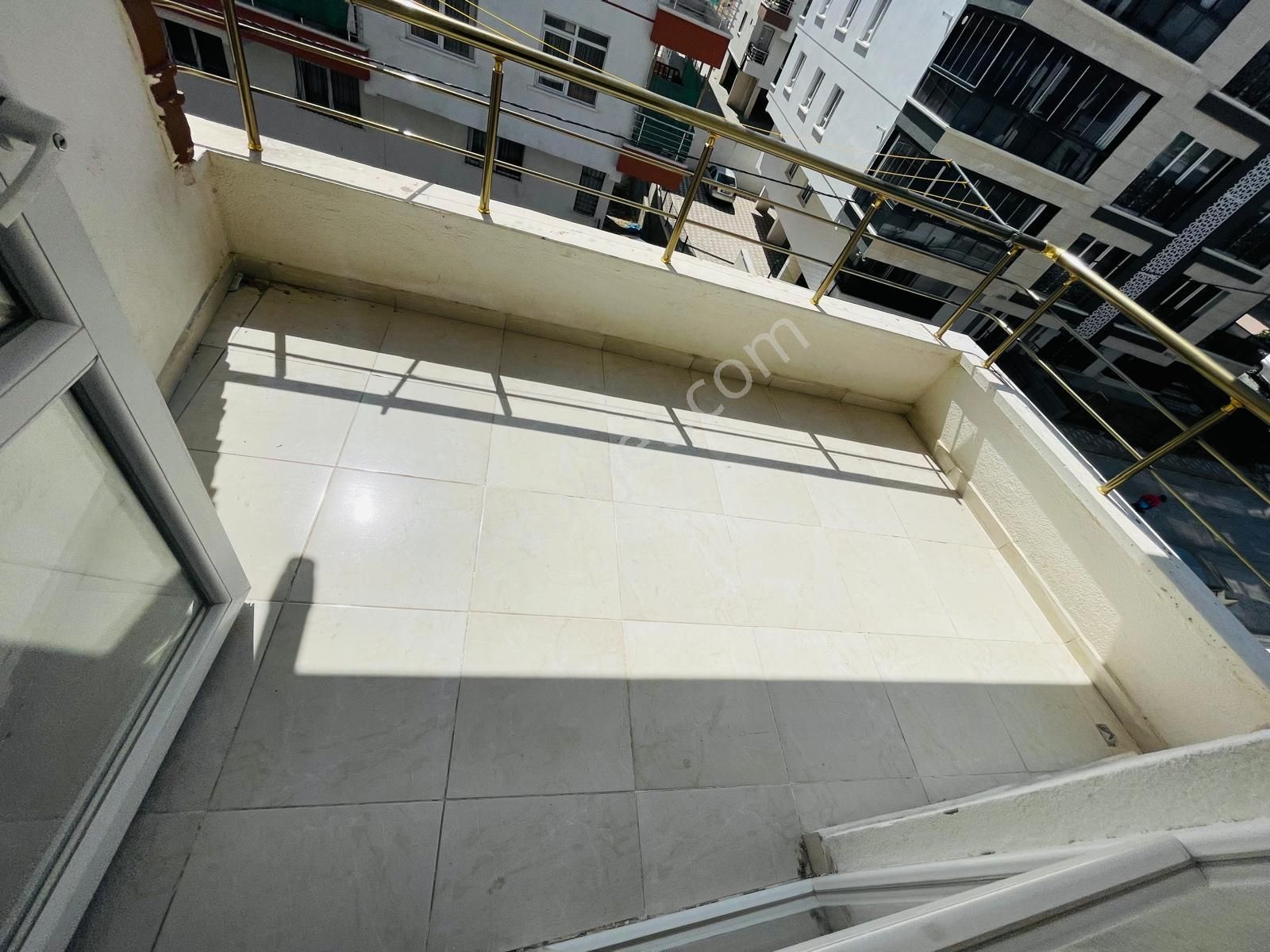 Karakaya'da Genç Binada 3+1 Daire! - Görsel 8