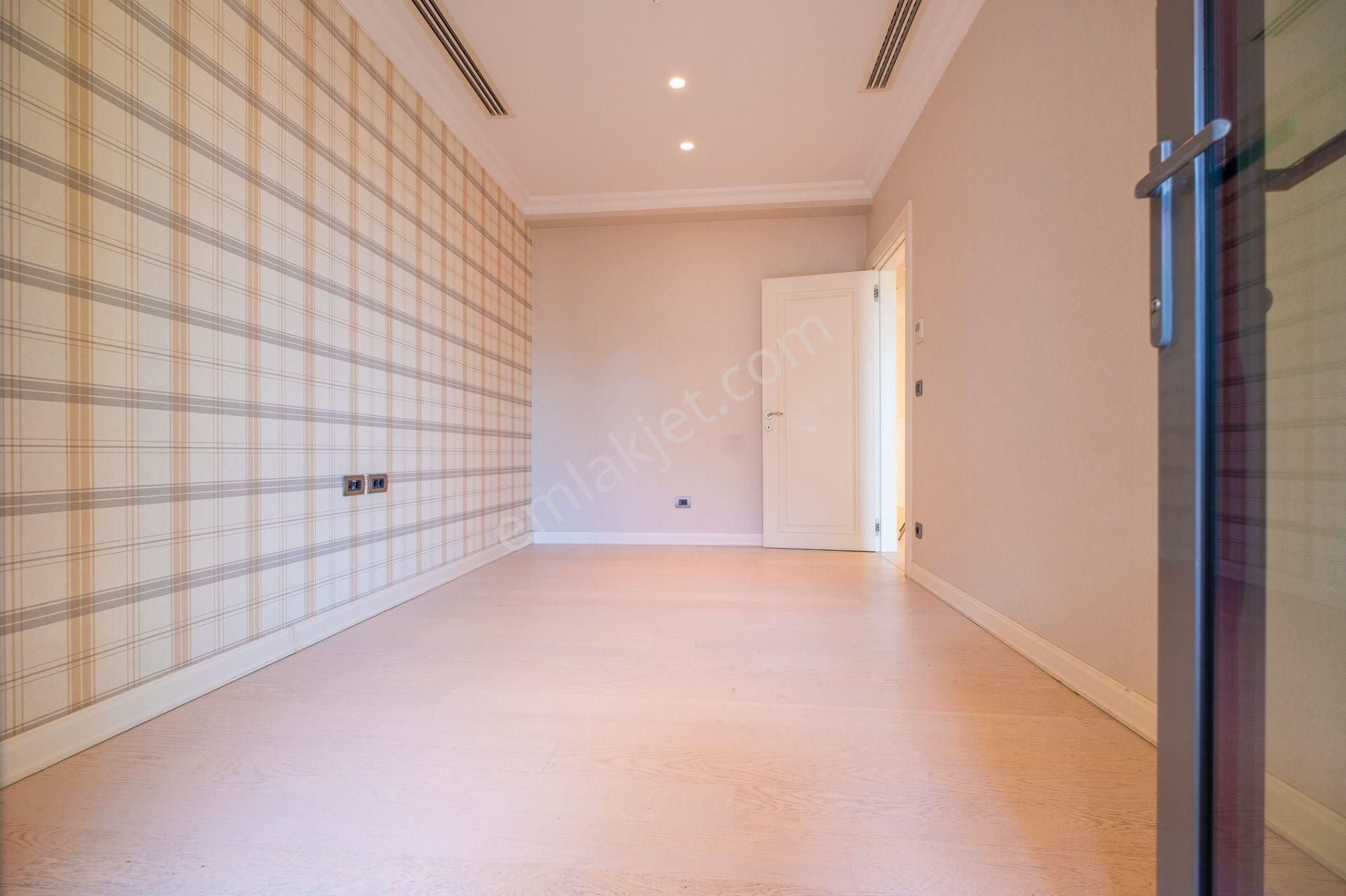 Dağıstan Gayrimenkulden Koru Floryada Göl Ve Deniz Manzaralı 5+2 - Görsel 19