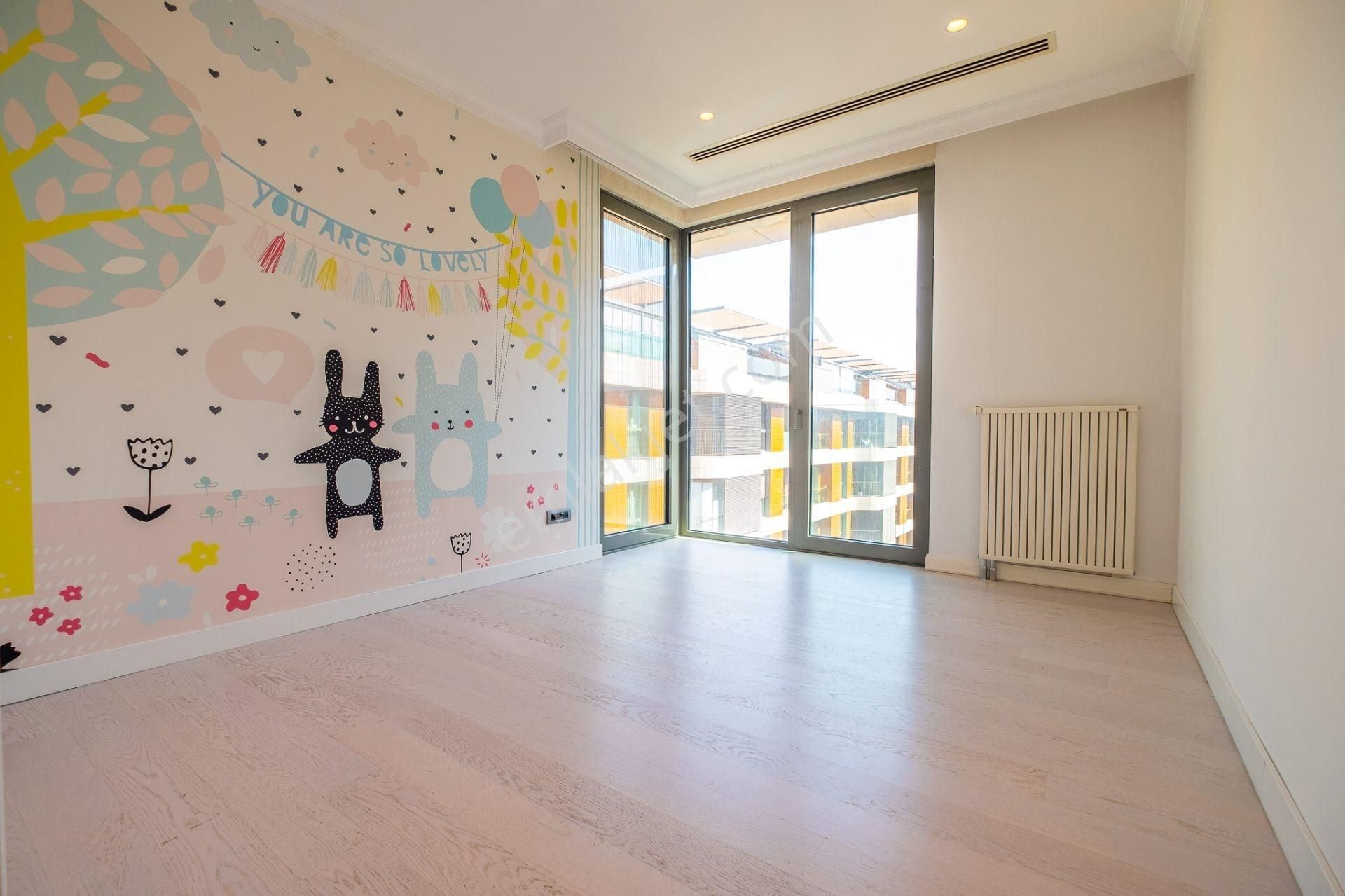 Dağıstan Gayrimenkulden Koru Floryada Göl Ve Deniz Manzaralı 5+2 - Görsel 24