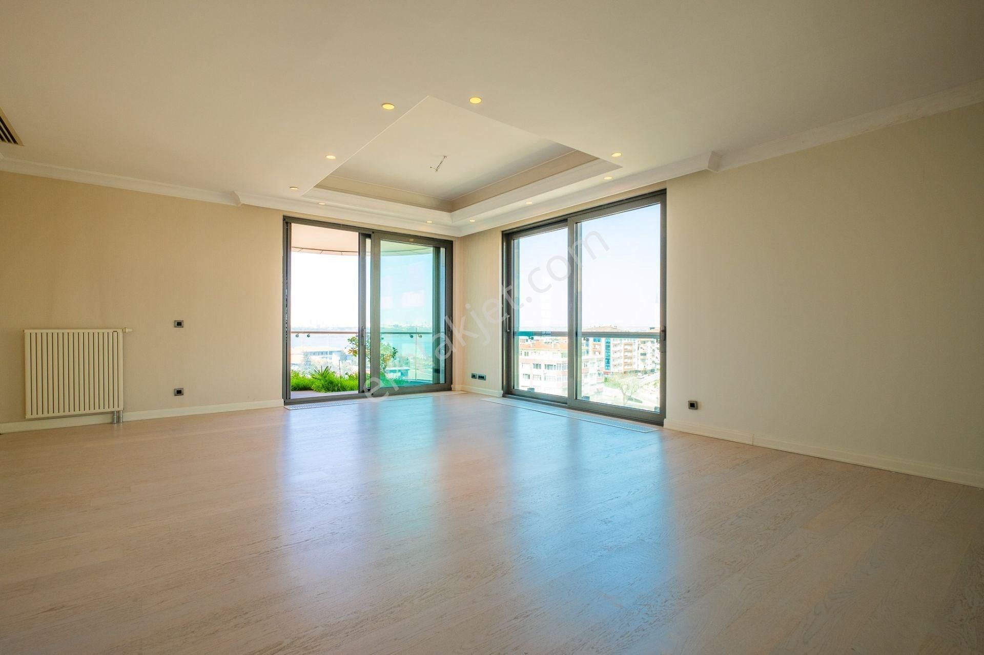 Dağıstan Gayrimenkulden Koru Floryada Göl Ve Deniz Manzaralı 5+2 - Görsel 4